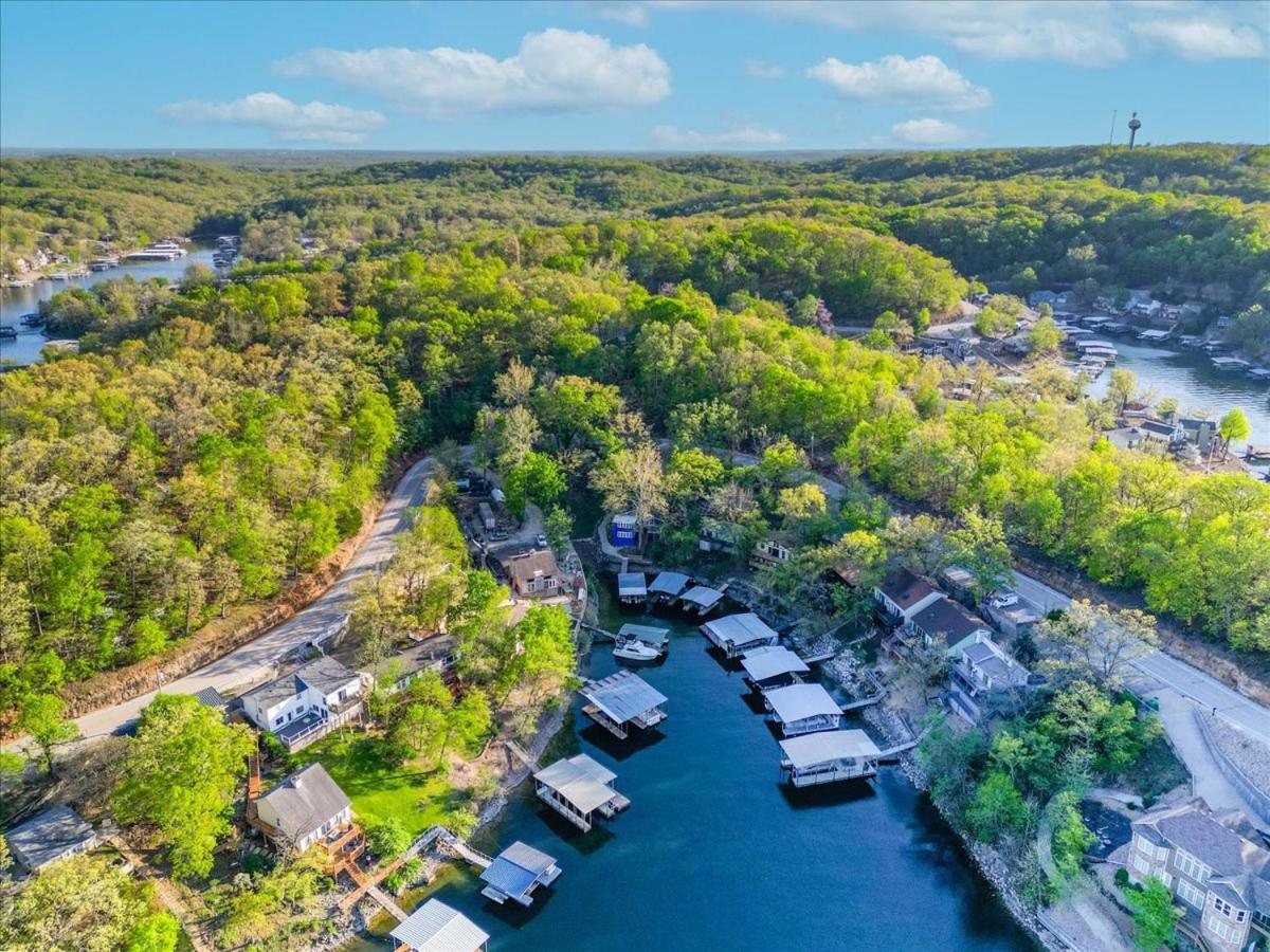 3mm Lake Ozark, Trailer Parking, Dock, Boat Slip, & Amazing Cove Views