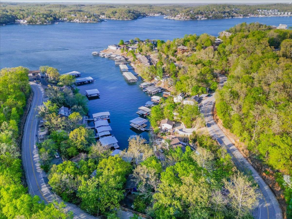 3mm Lake Ozark, Trailer Parking, Dock, Boat Slip, & Amazing Cove Views