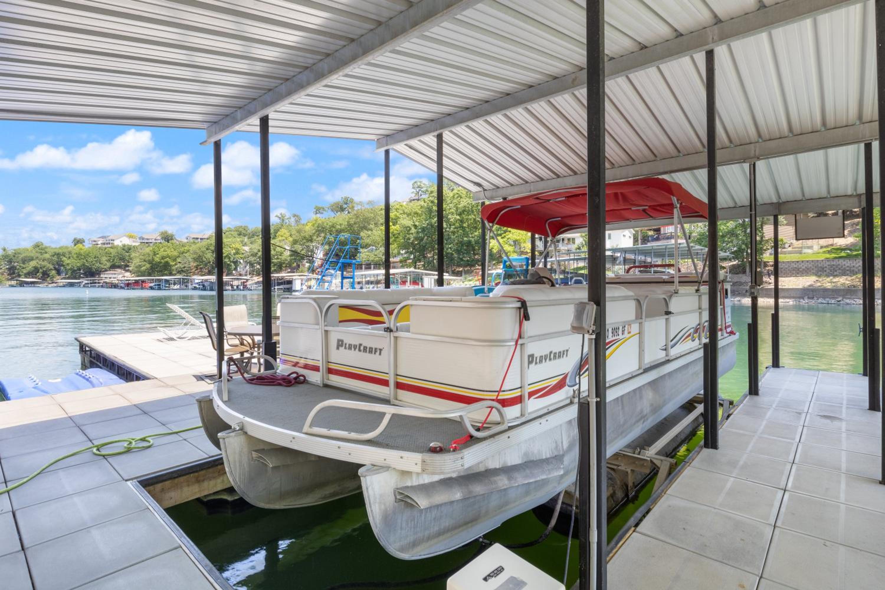 Amazing Game Room with Dock Tram to Huge Dock - Great For Families