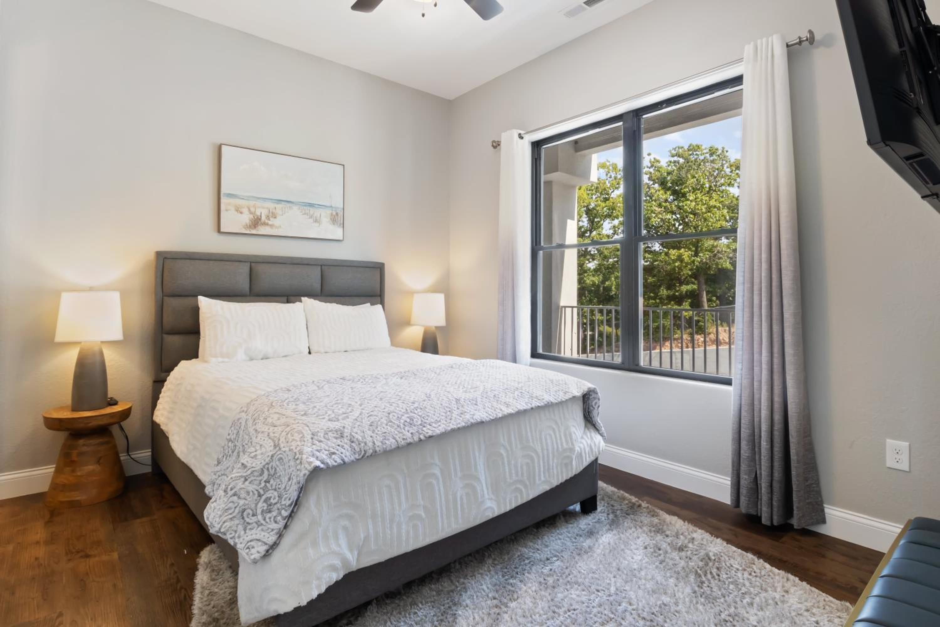Amazing Top Floor Condo at Topsider Resort Community