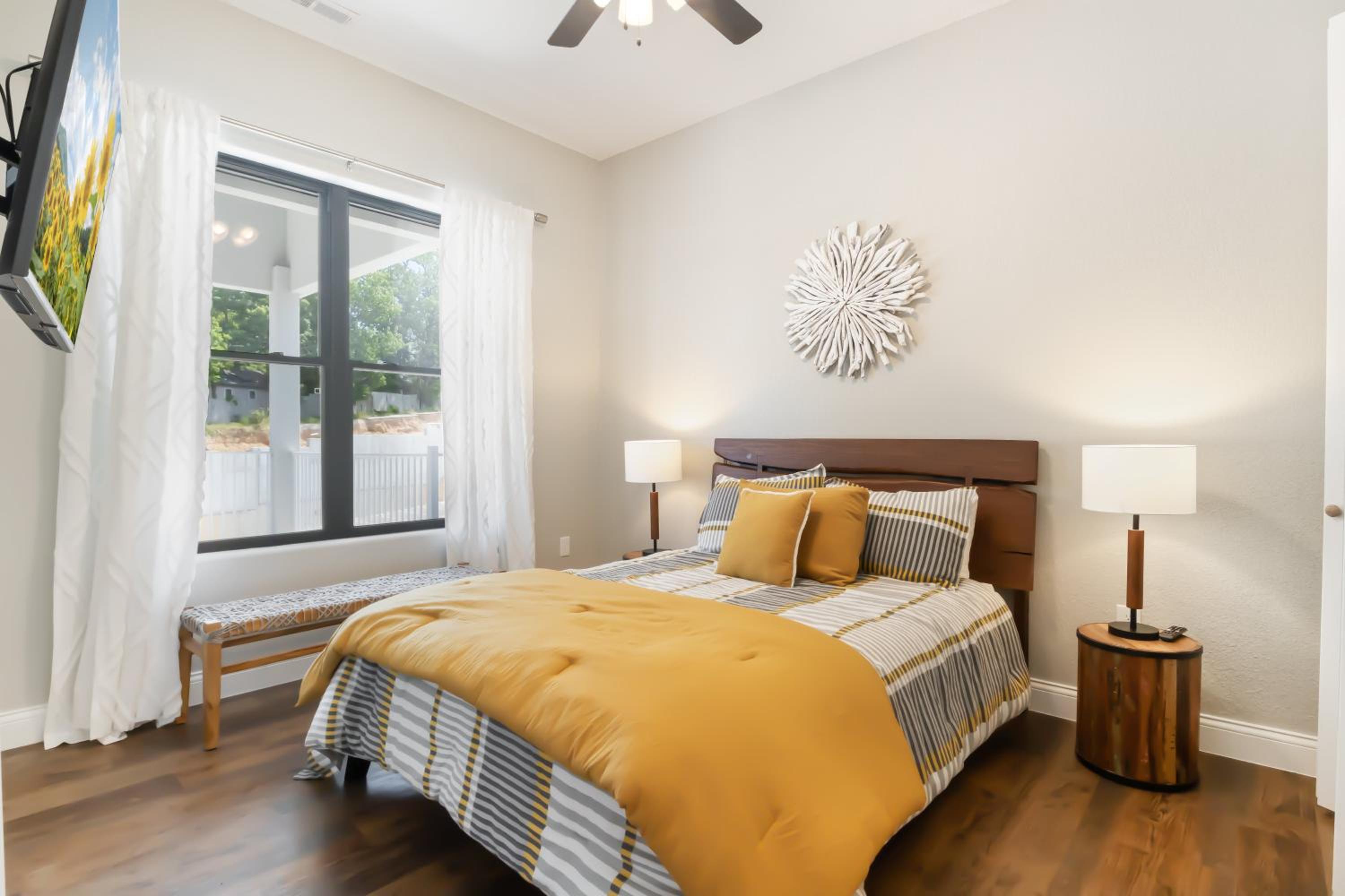 Amazing Top Floor Condo at Topsider Resort Community