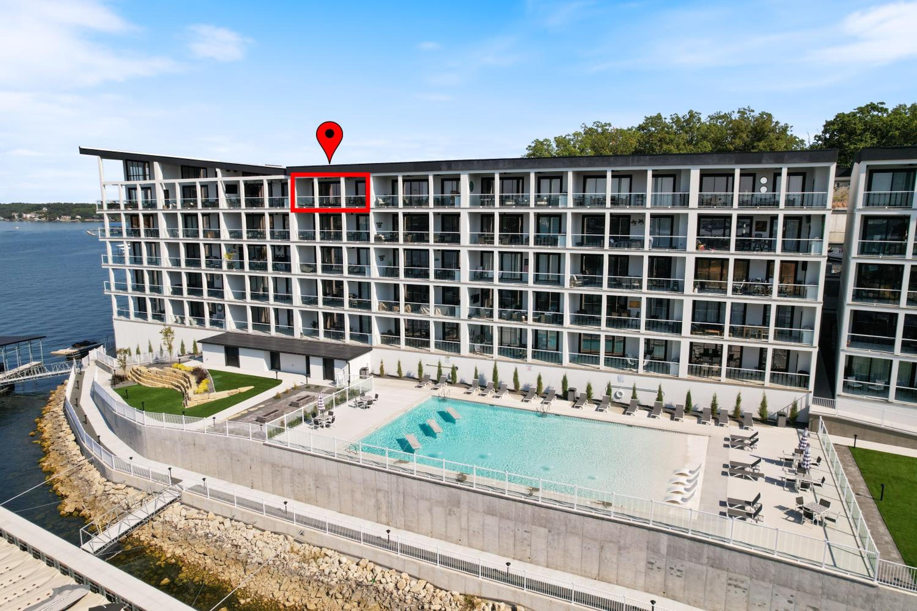 Brand New Complex, Central Location, Amazing Views