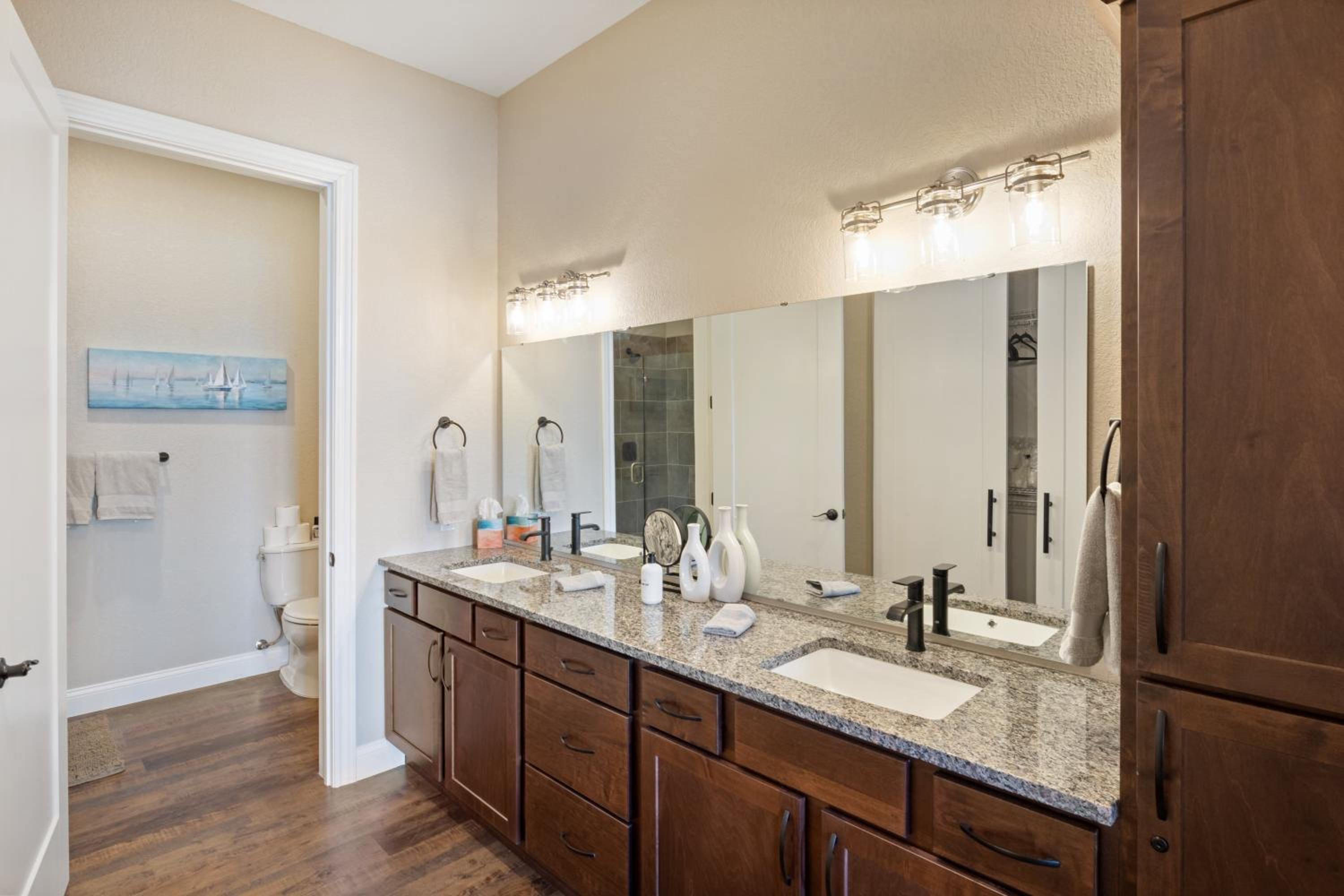 Brand New Complex, Central Location, Amazing Views