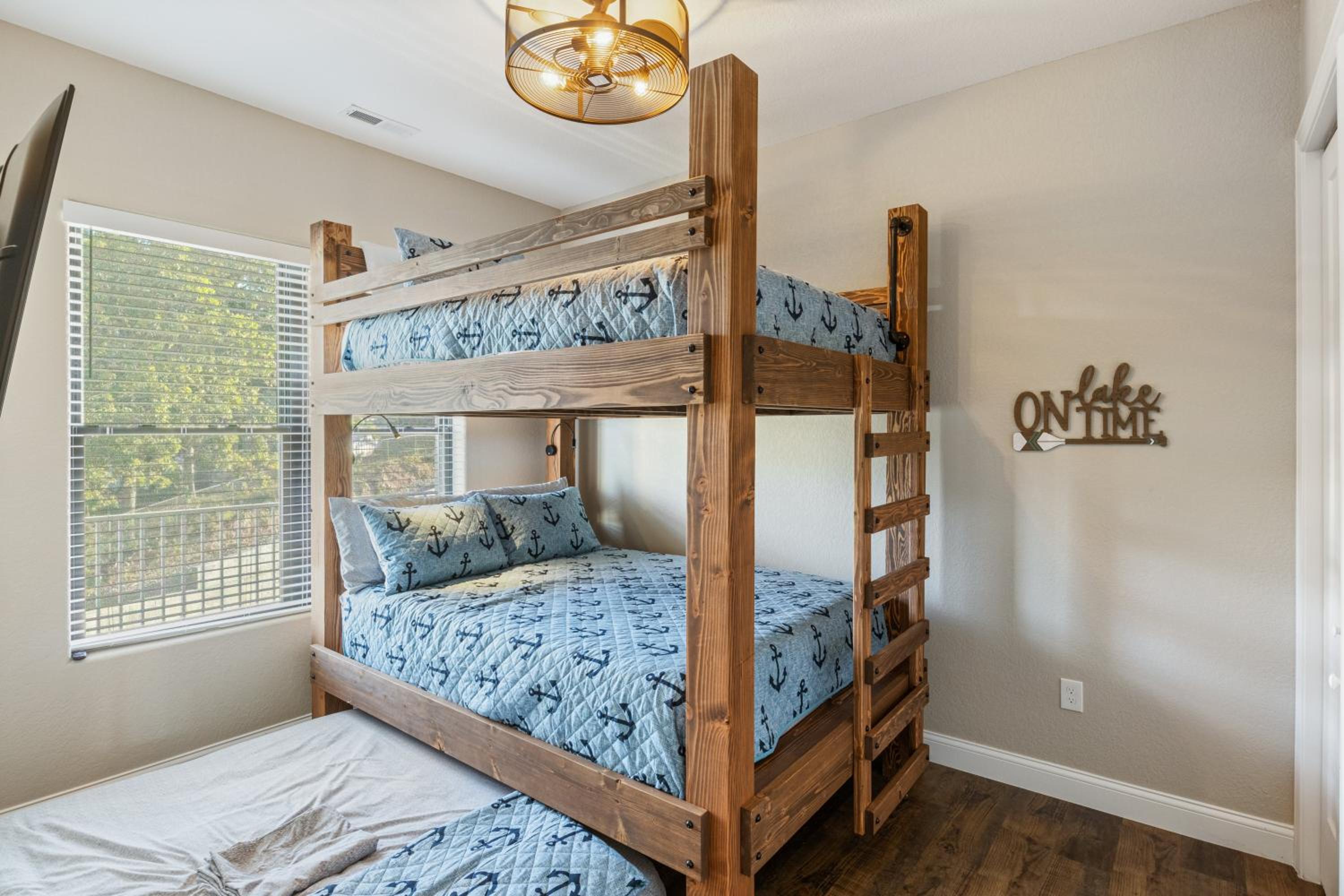 Brand New Complex, Central Location, Amazing Views