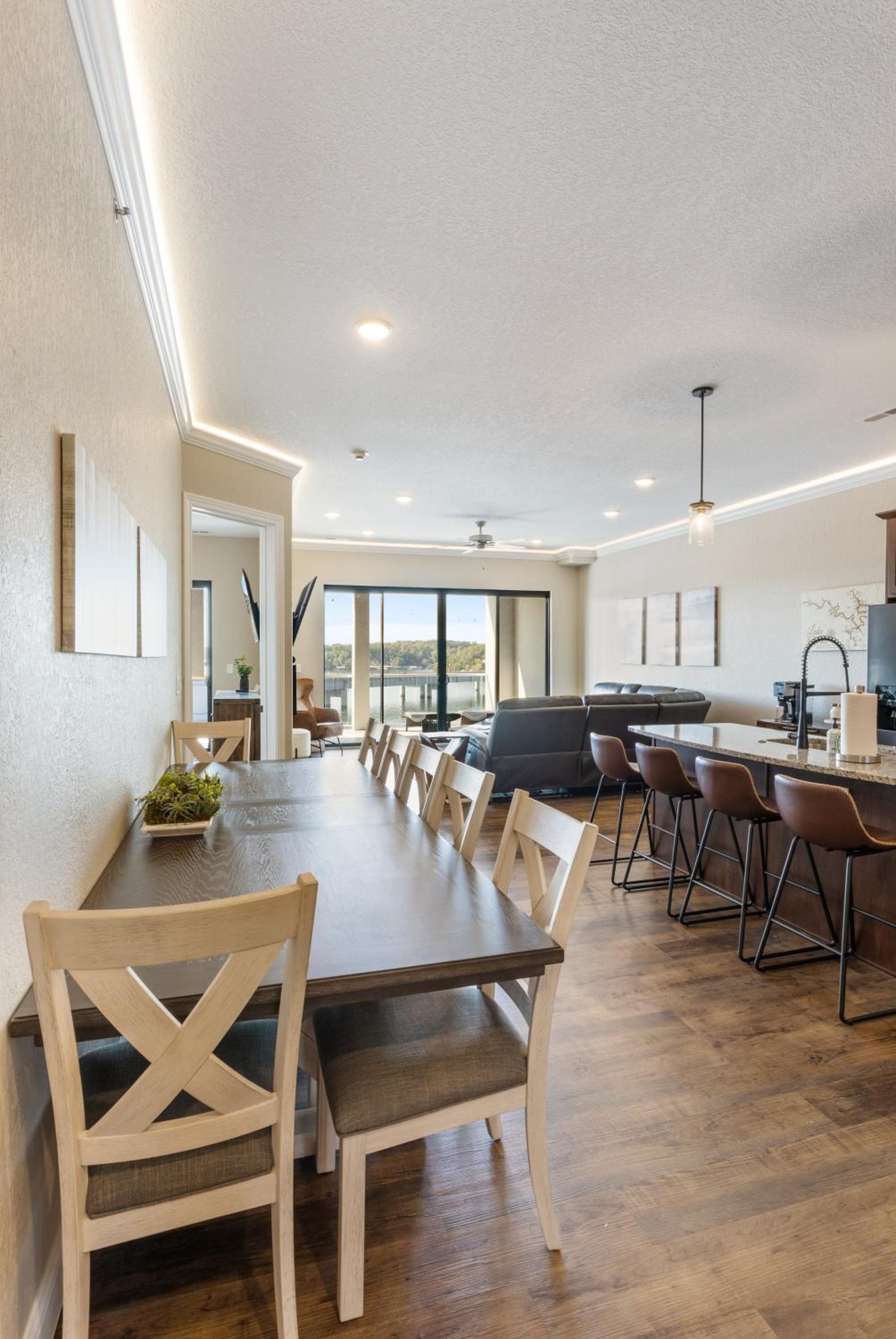 Brand New Complex, Central Location, Amazing Views