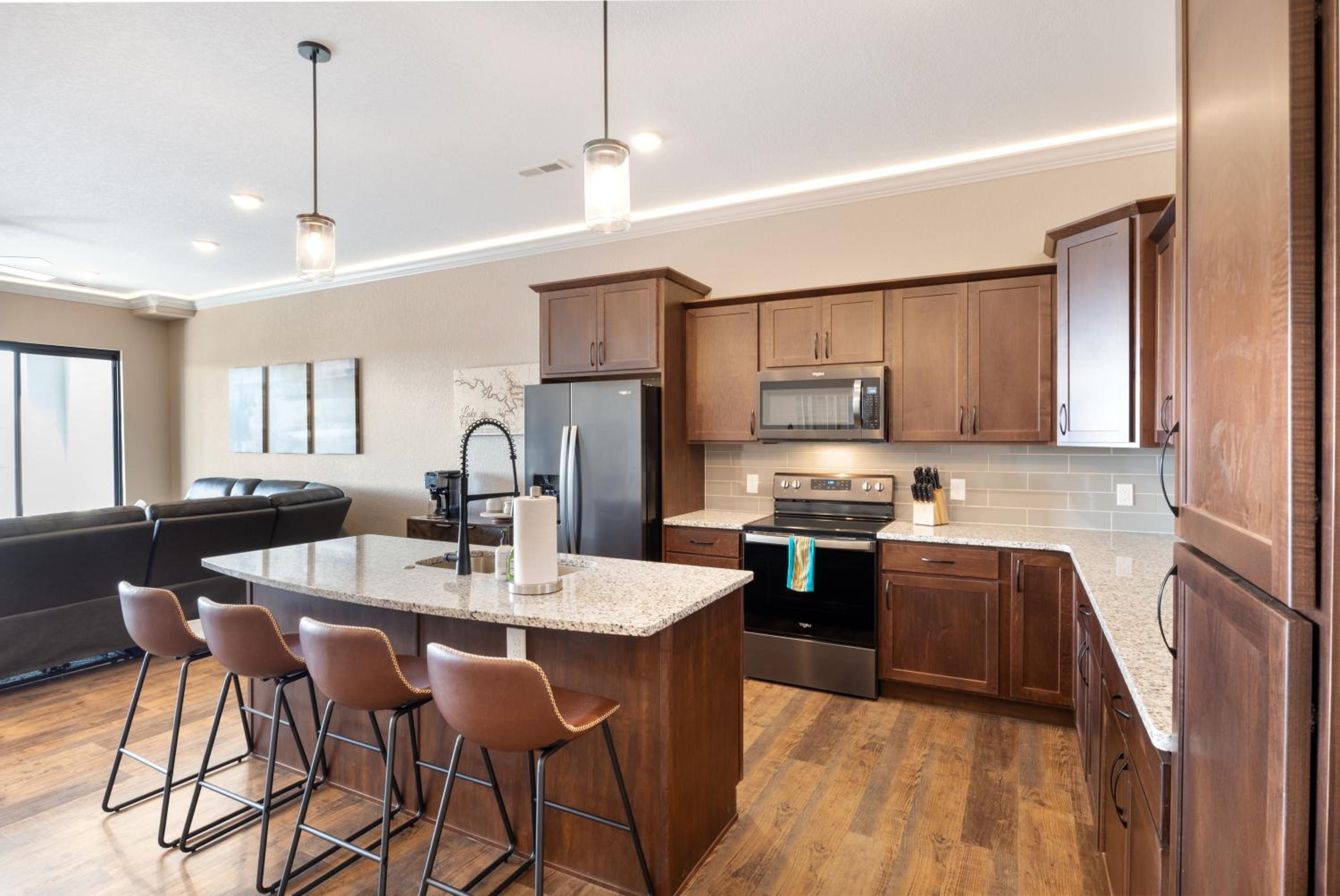 Brand New Complex, Central Location, Amazing Views