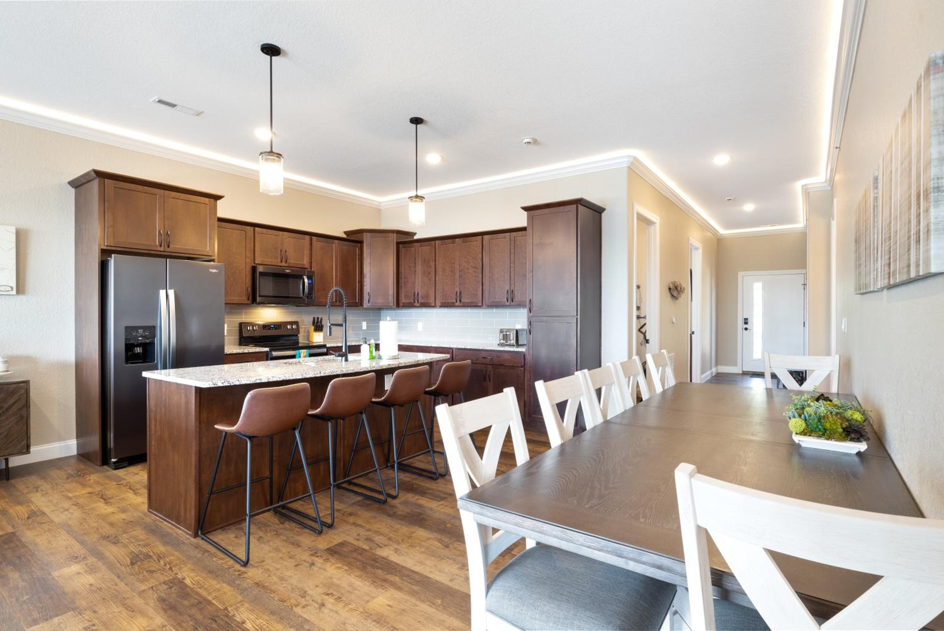 Brand New Complex, Central Location, Amazing Views