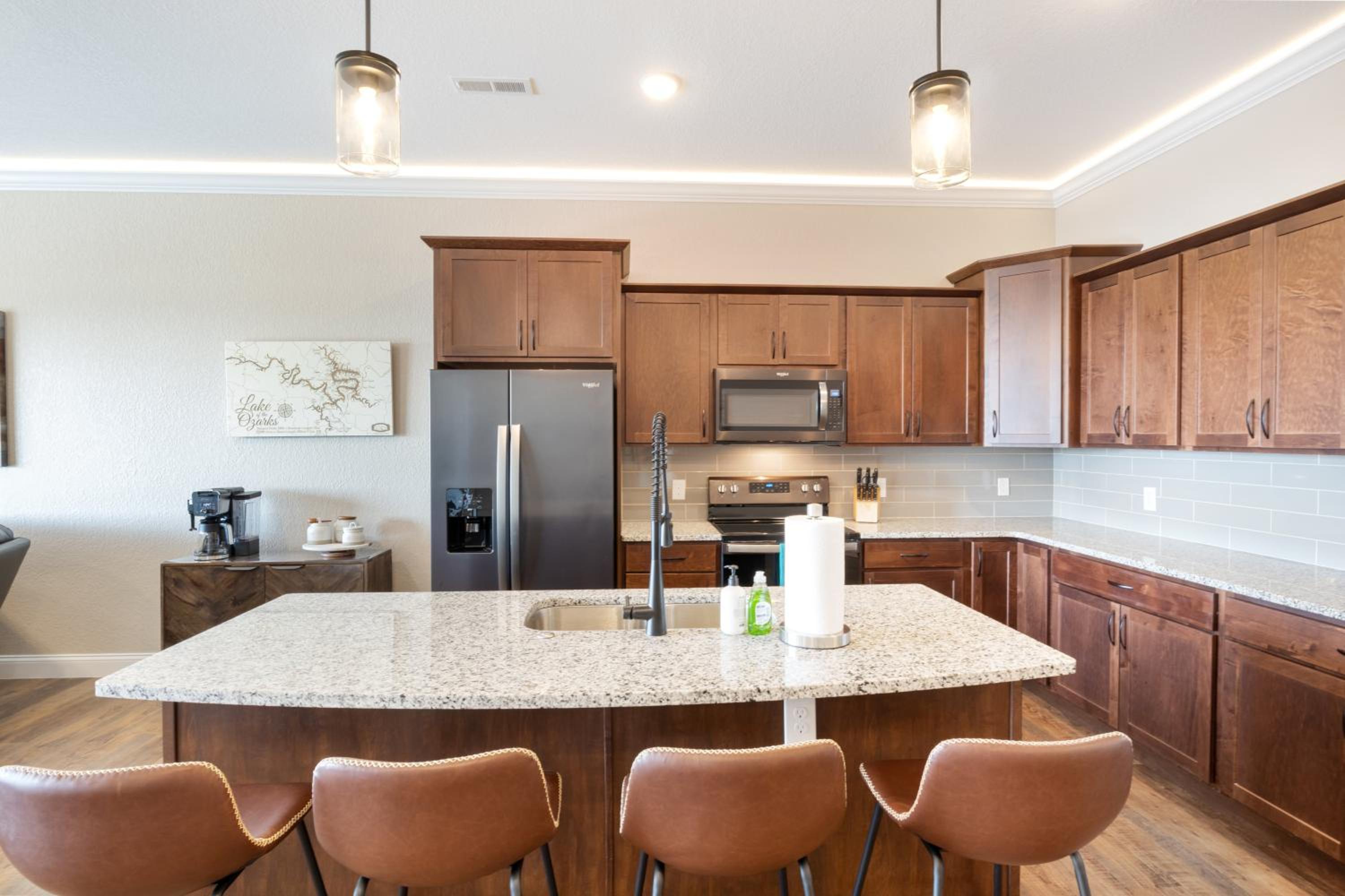 Brand New Complex, Central Location, Amazing Views