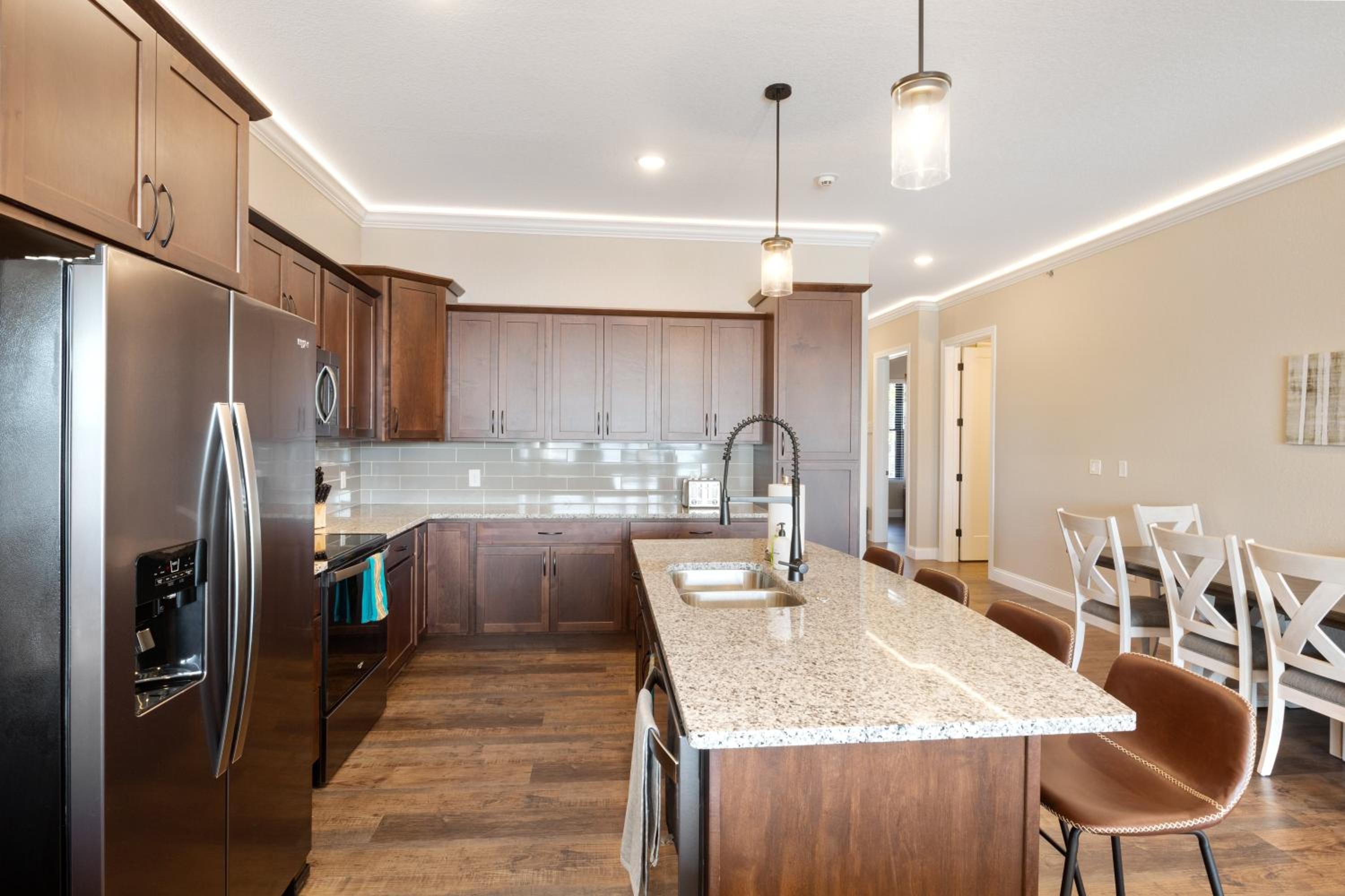 Brand New Complex, Central Location, Amazing Views