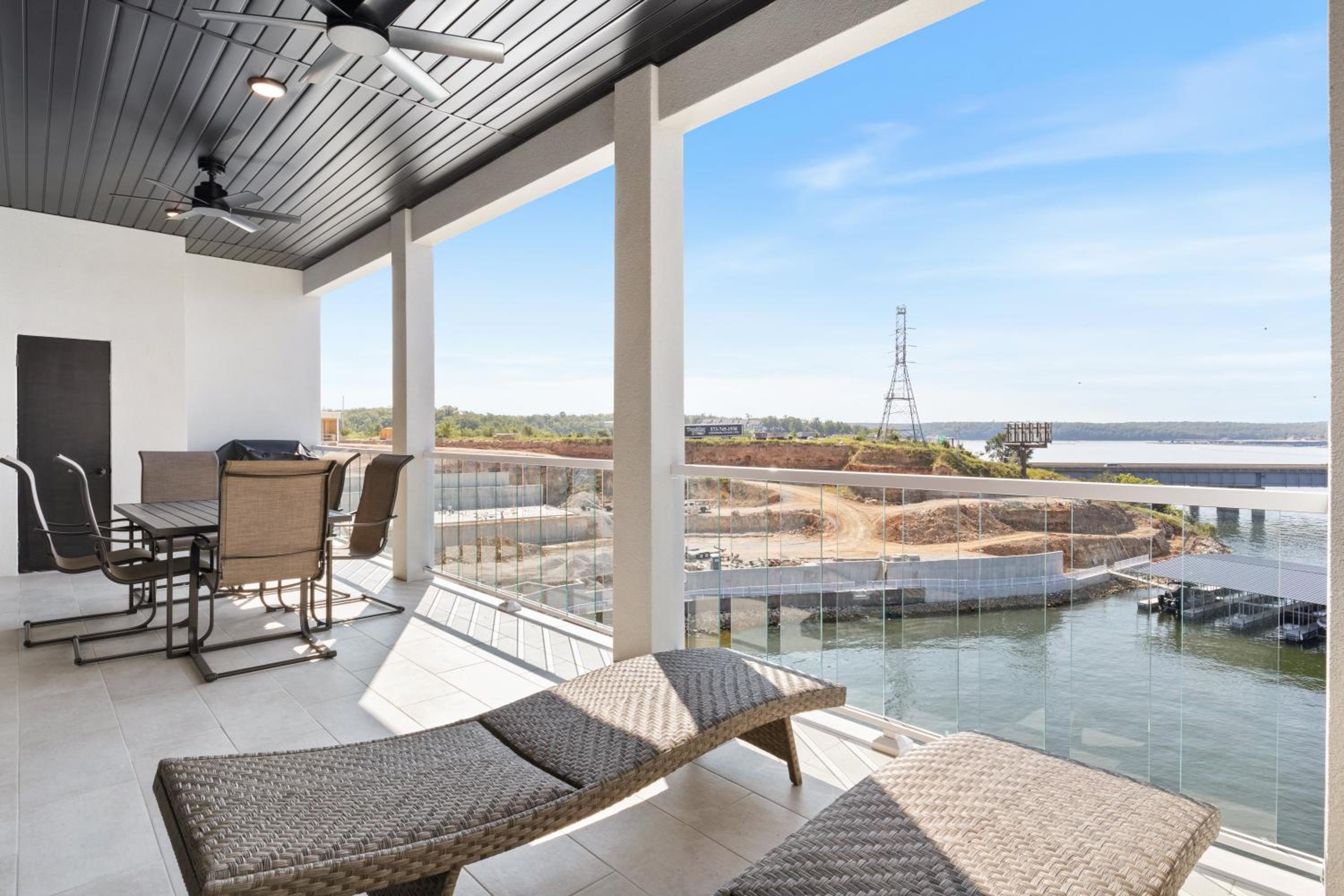 Brand New Complex, Central Location, Amazing Views