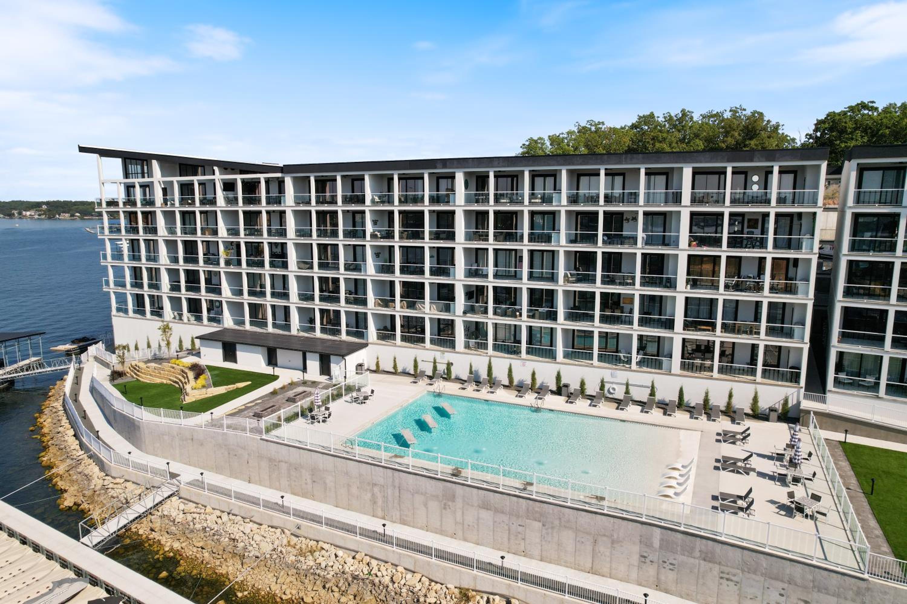 Brand New Complex, Central Location, Amazing Views
