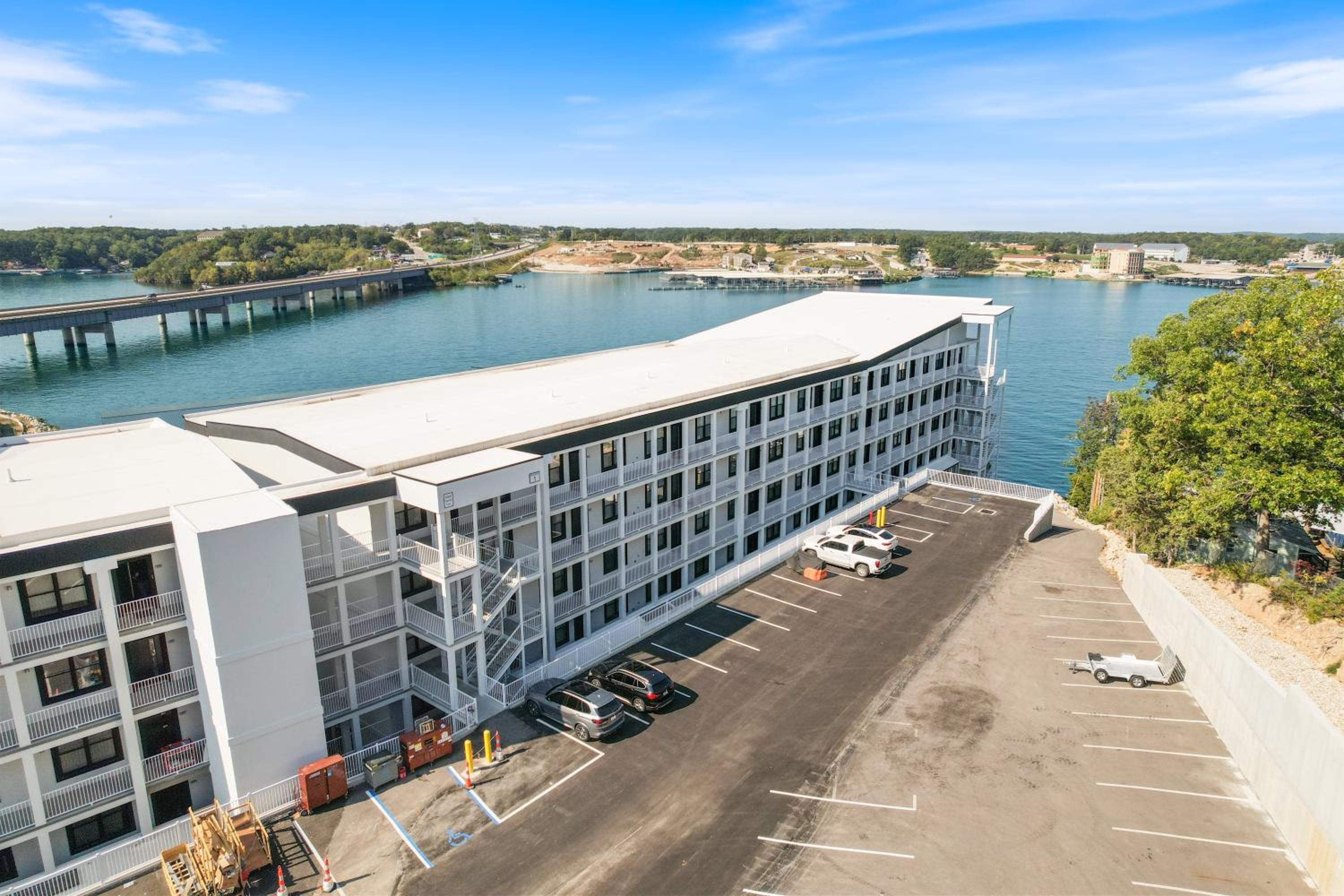 Brand New Complex, Central Location, Amazing Views