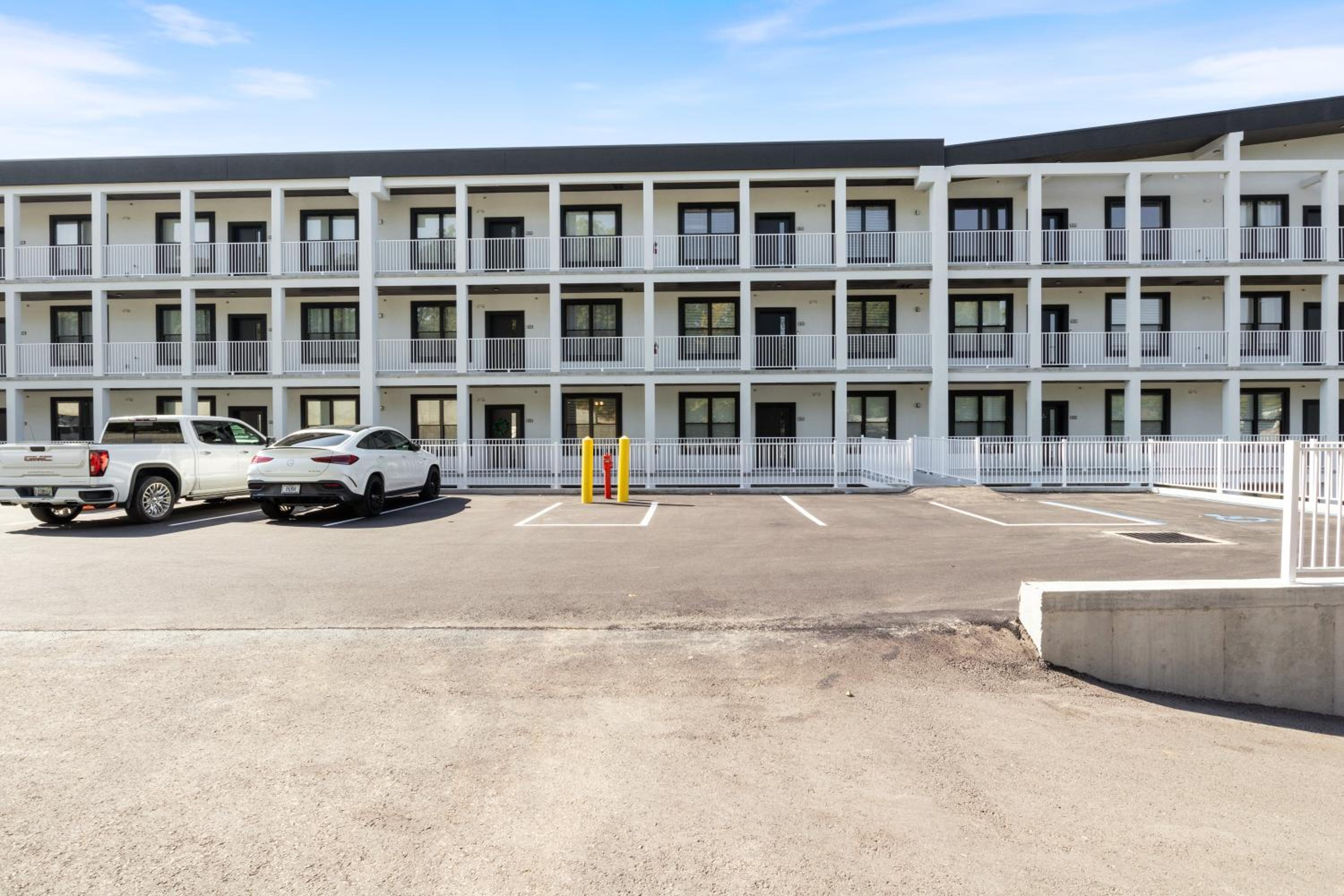 Brand New Complex, Central Location, Amazing Views