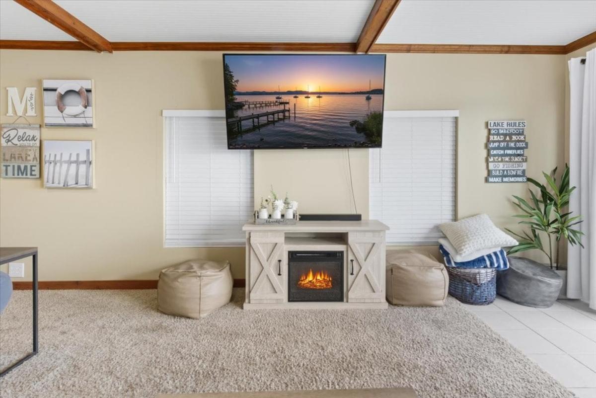 Breathtaking Views, Private Dock, Pure Relaxation