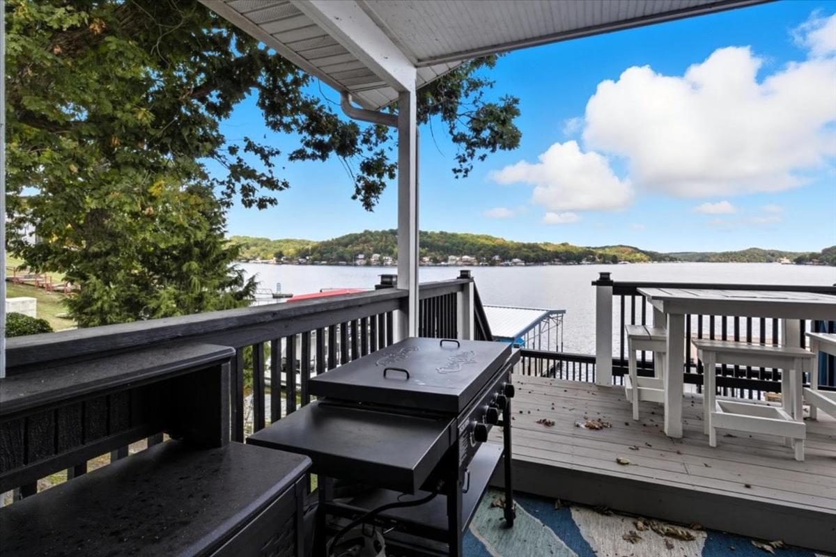Breathtaking Views, Private Dock, Pure Relaxation