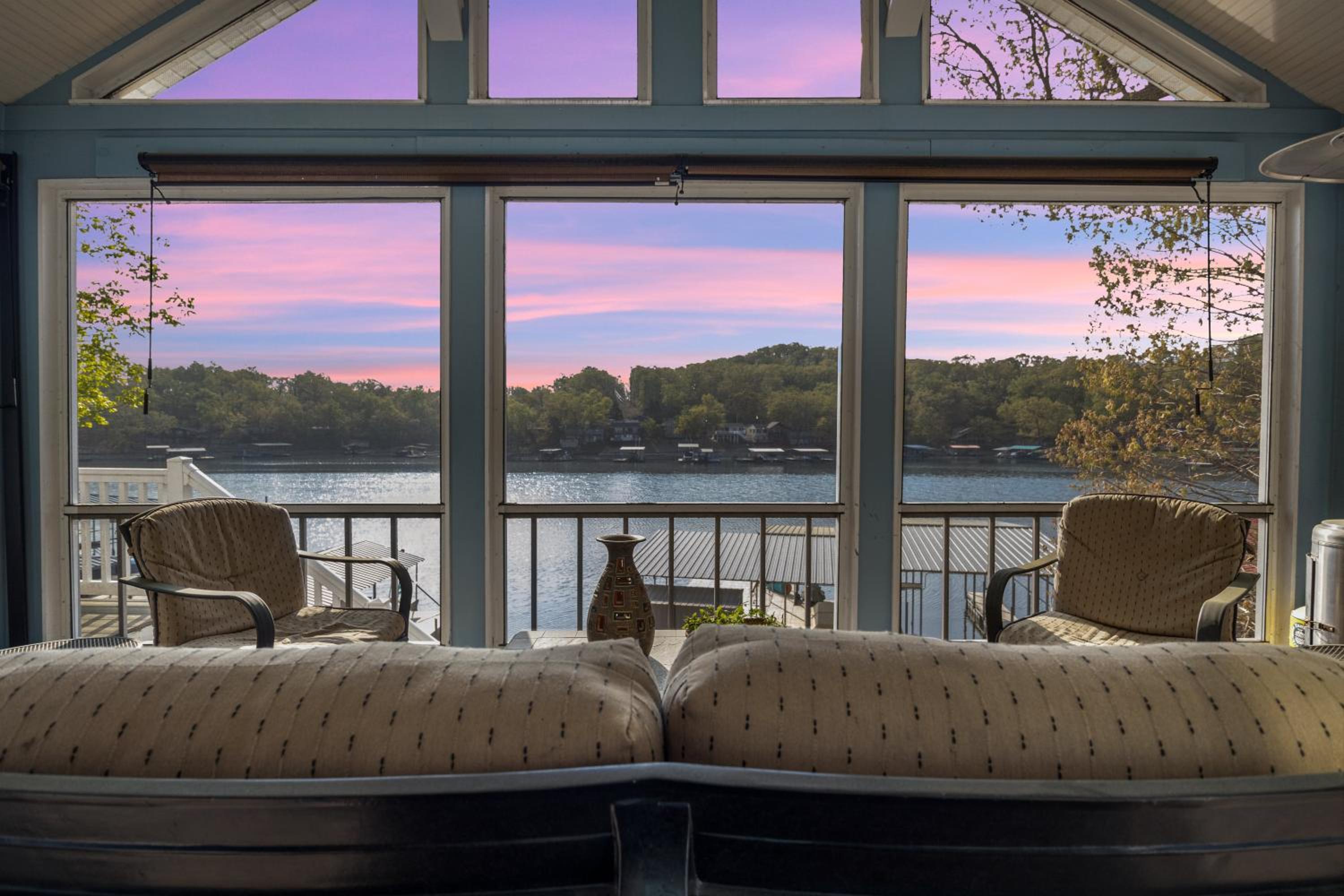 Family-Friendly, Dock Enjoyment, Kayaks, Lake View