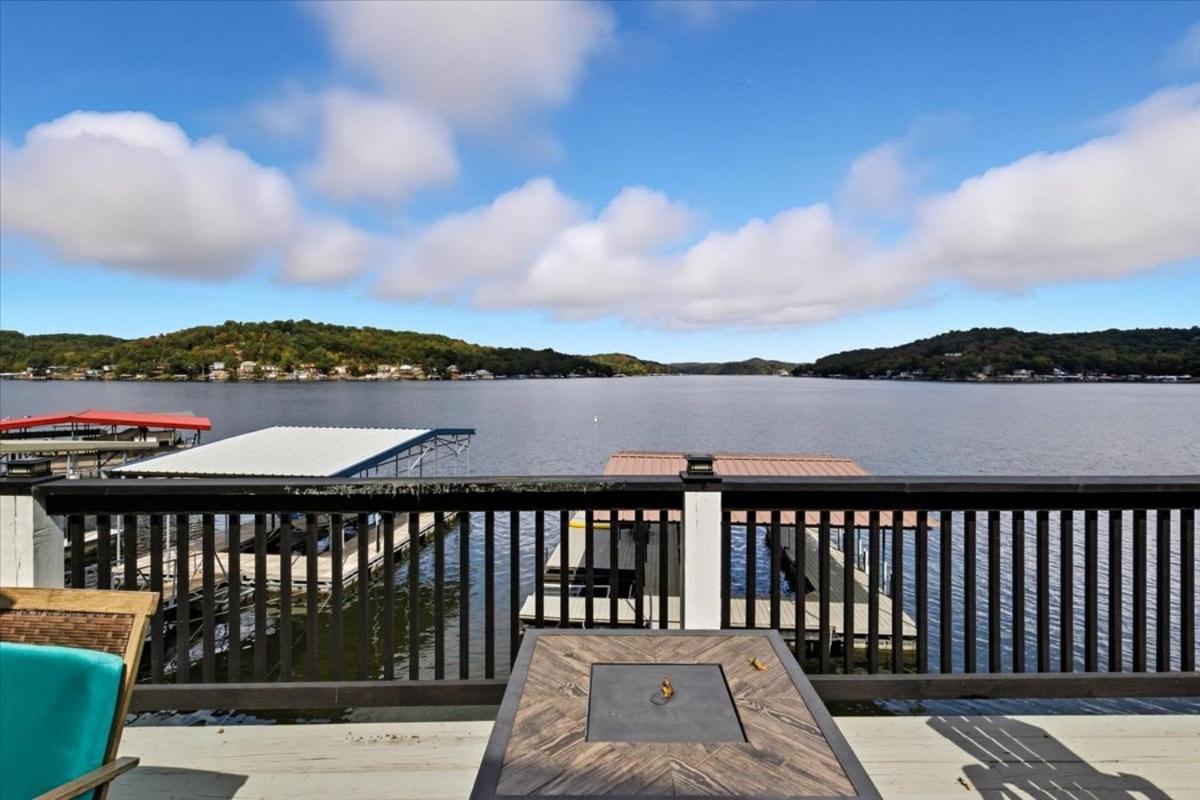 Breathtaking Views, Private Dock, Pure Relaxation