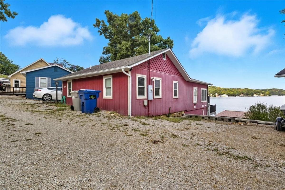 Breathtaking Views, Private Dock, Pure Relaxation