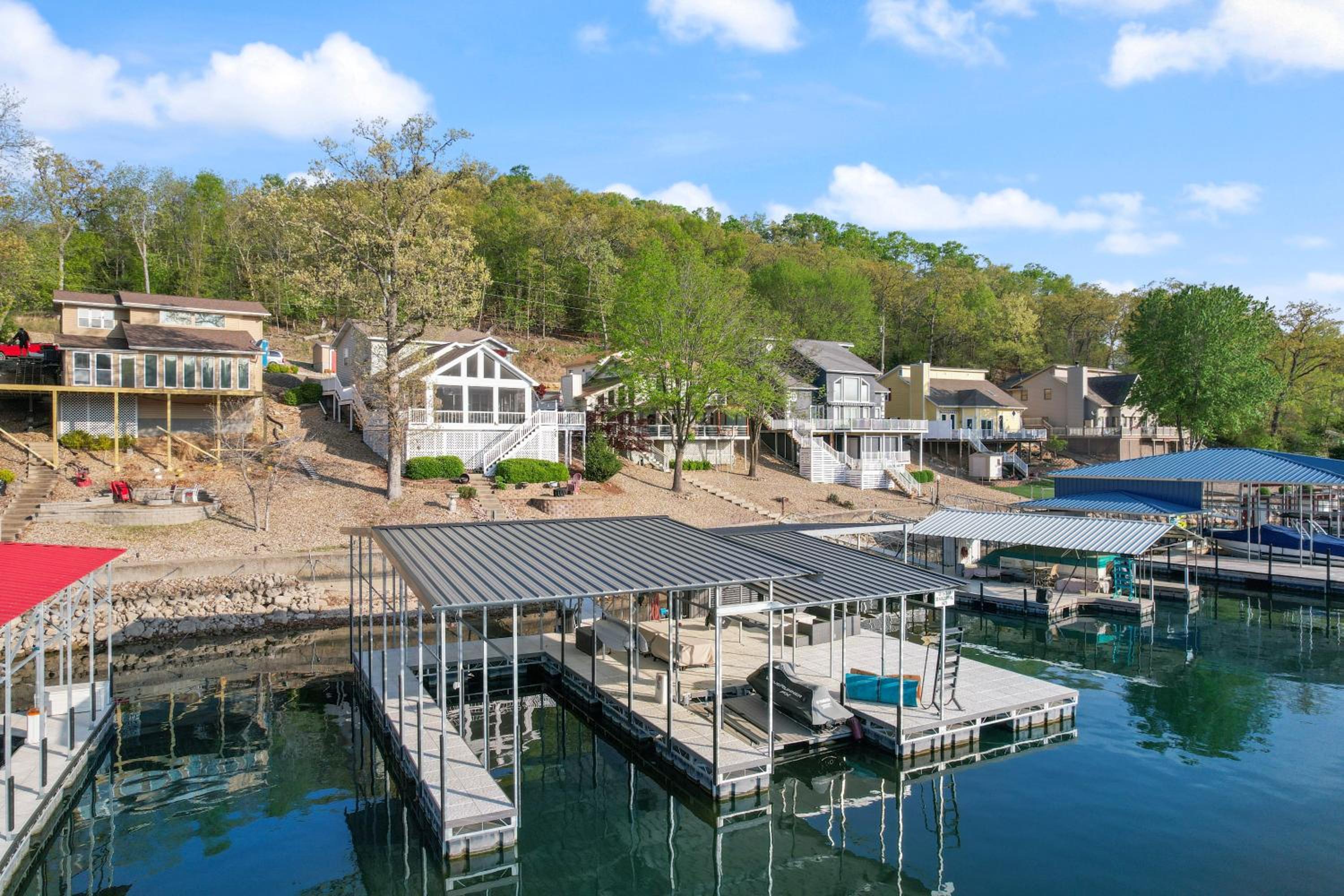 Family-Friendly, Dock Enjoyment, Kayaks, Lake View