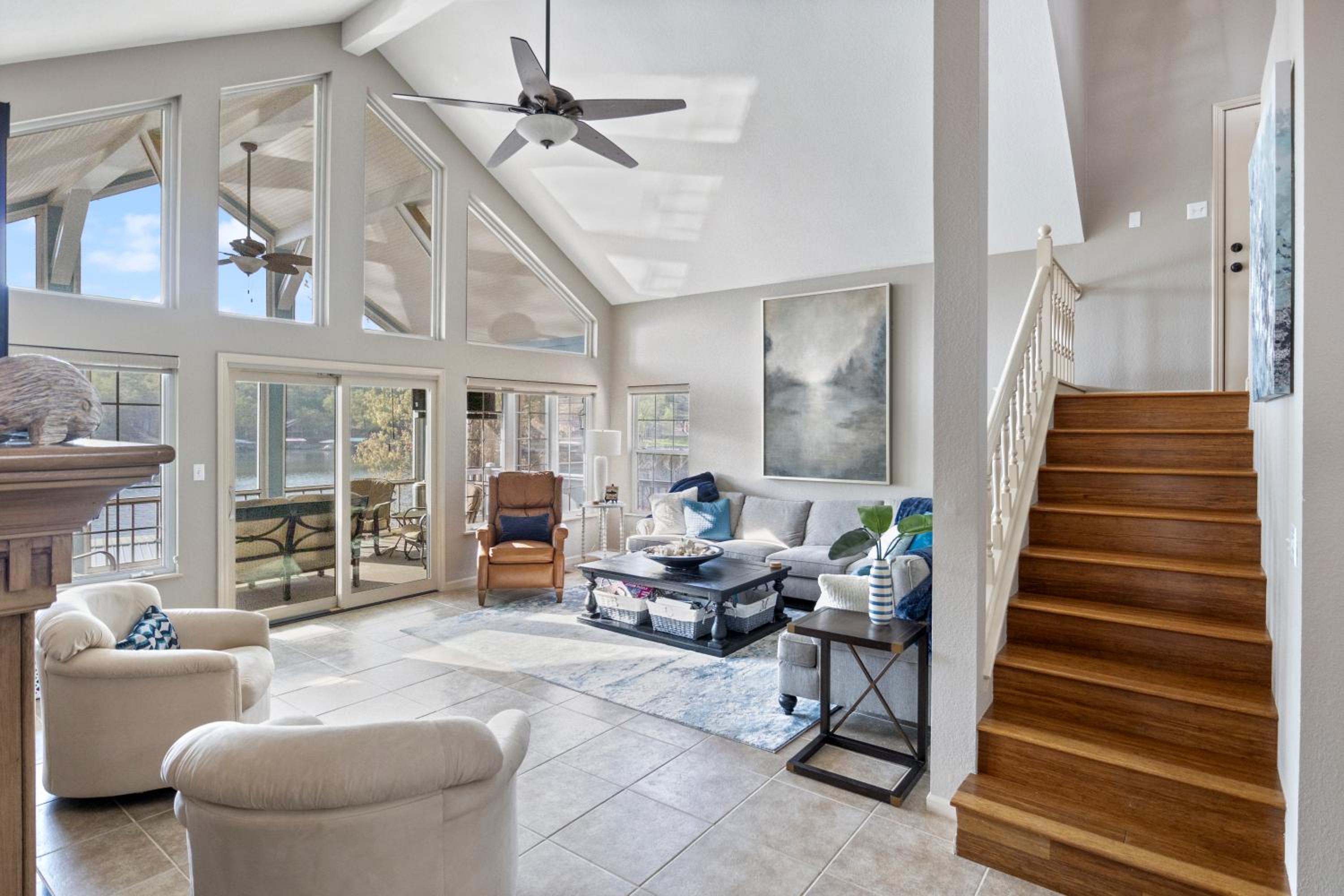 Family-Friendly, Dock Enjoyment, Kayaks, Lake View
