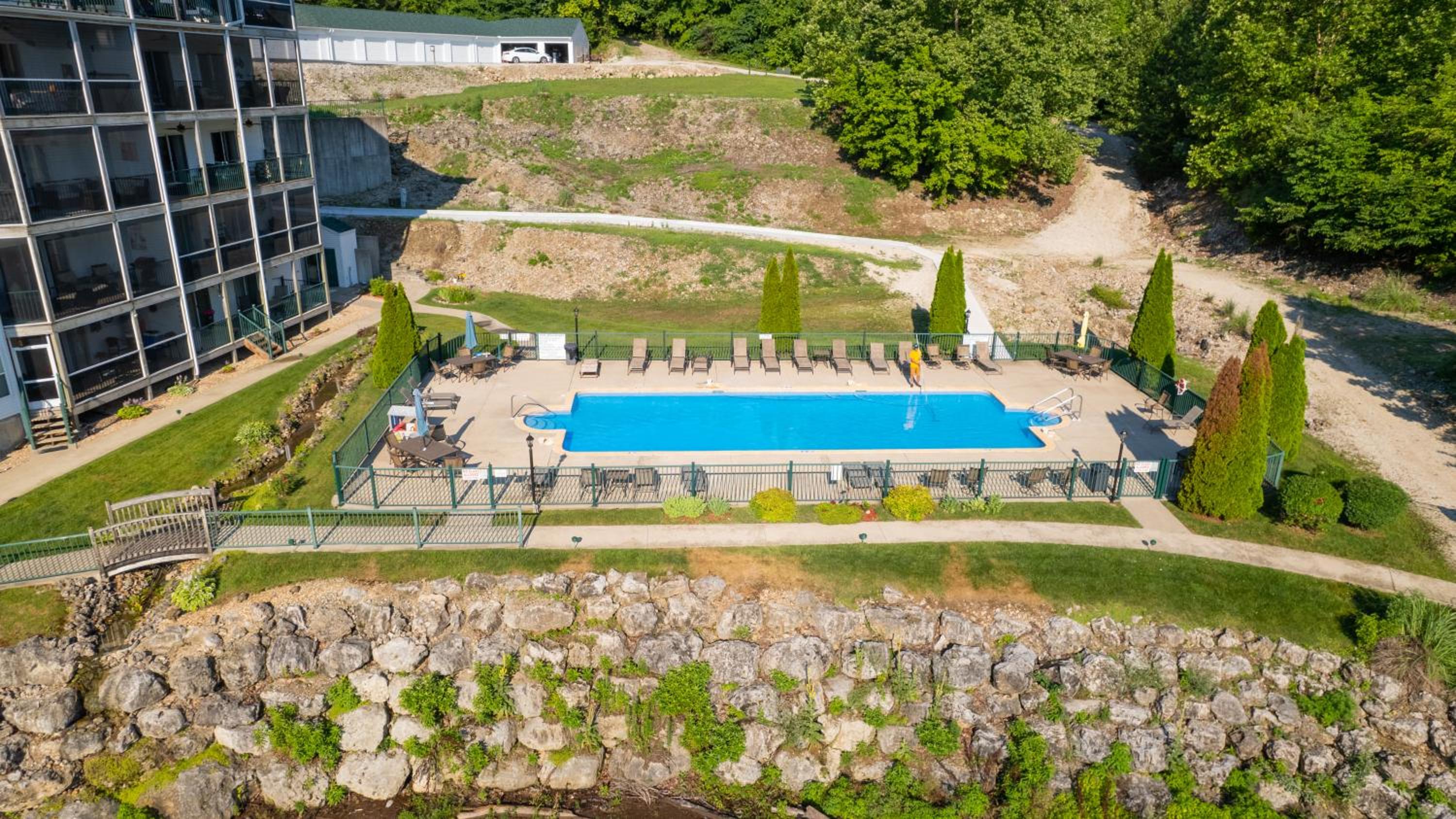 Boat Slip, 3 Pools, Golf, Ozarks Ampitheater, & Amazing Lake Views at Big Niangua