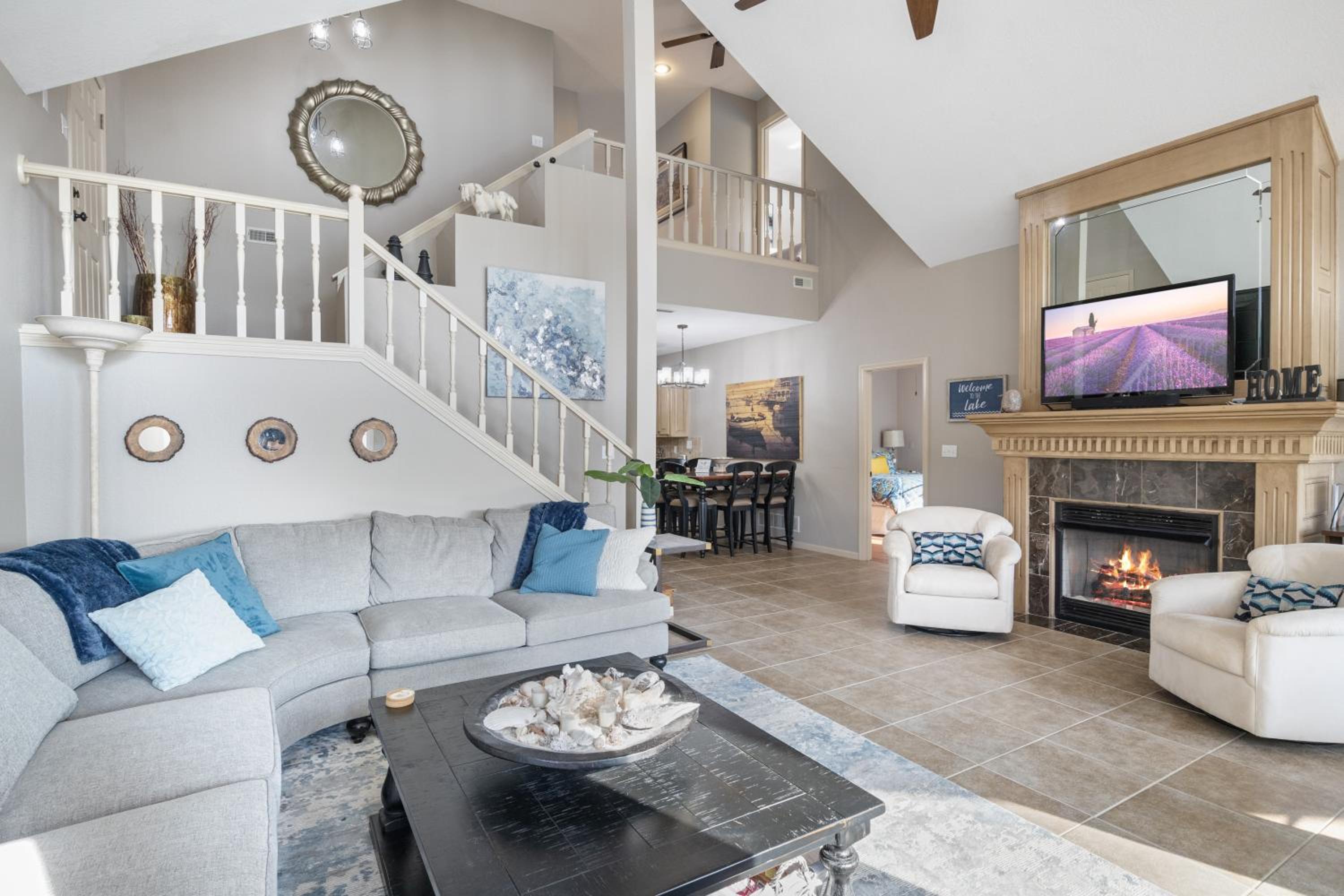 Family-Friendly, Dock Enjoyment, Kayaks, Lake View