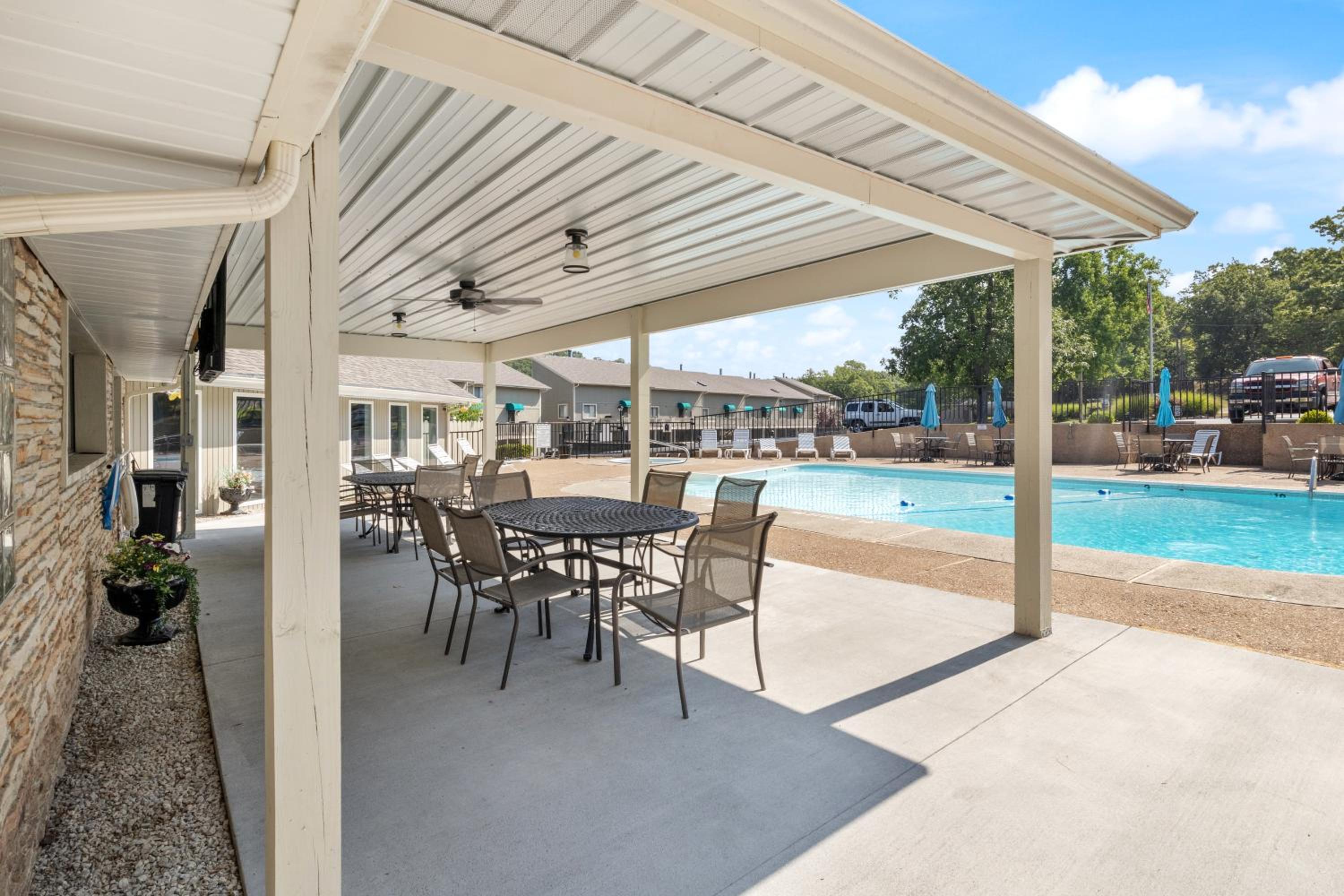 Central Location, Unlimited Indoor & Outdoor Fun
