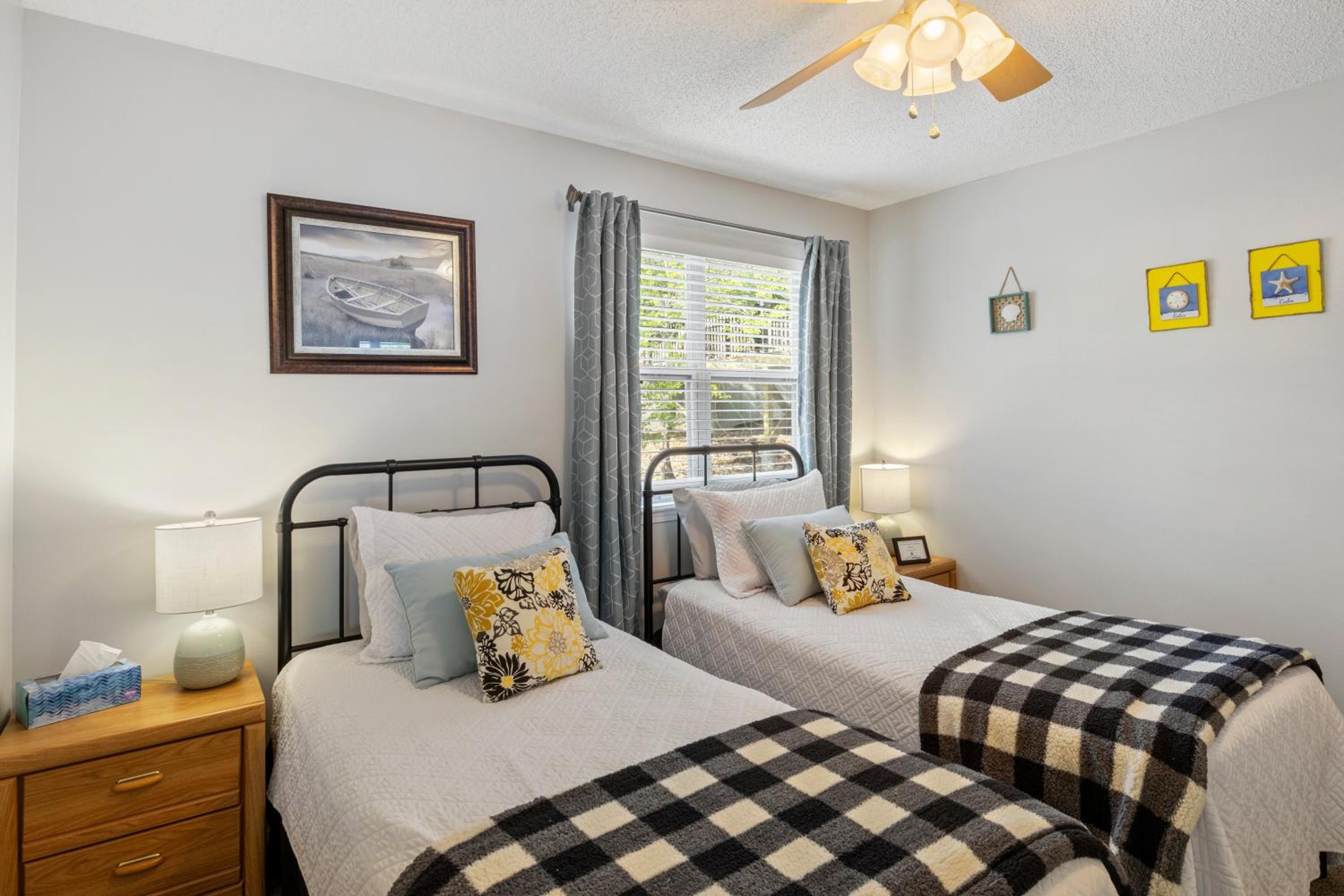Dream Condo with Perfect Location for All The Fun!
