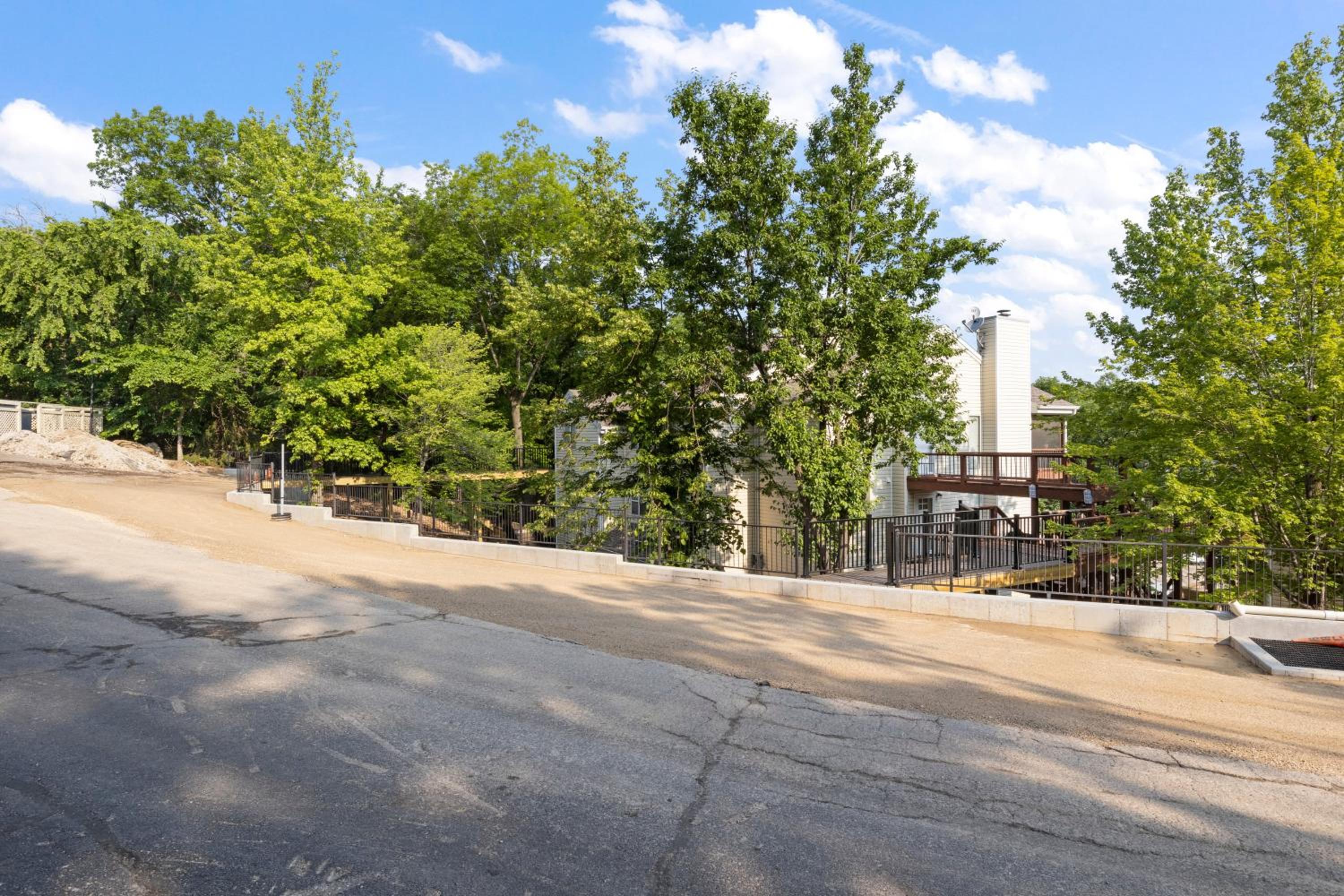 Dream Condo with Perfect Location for All The Fun!