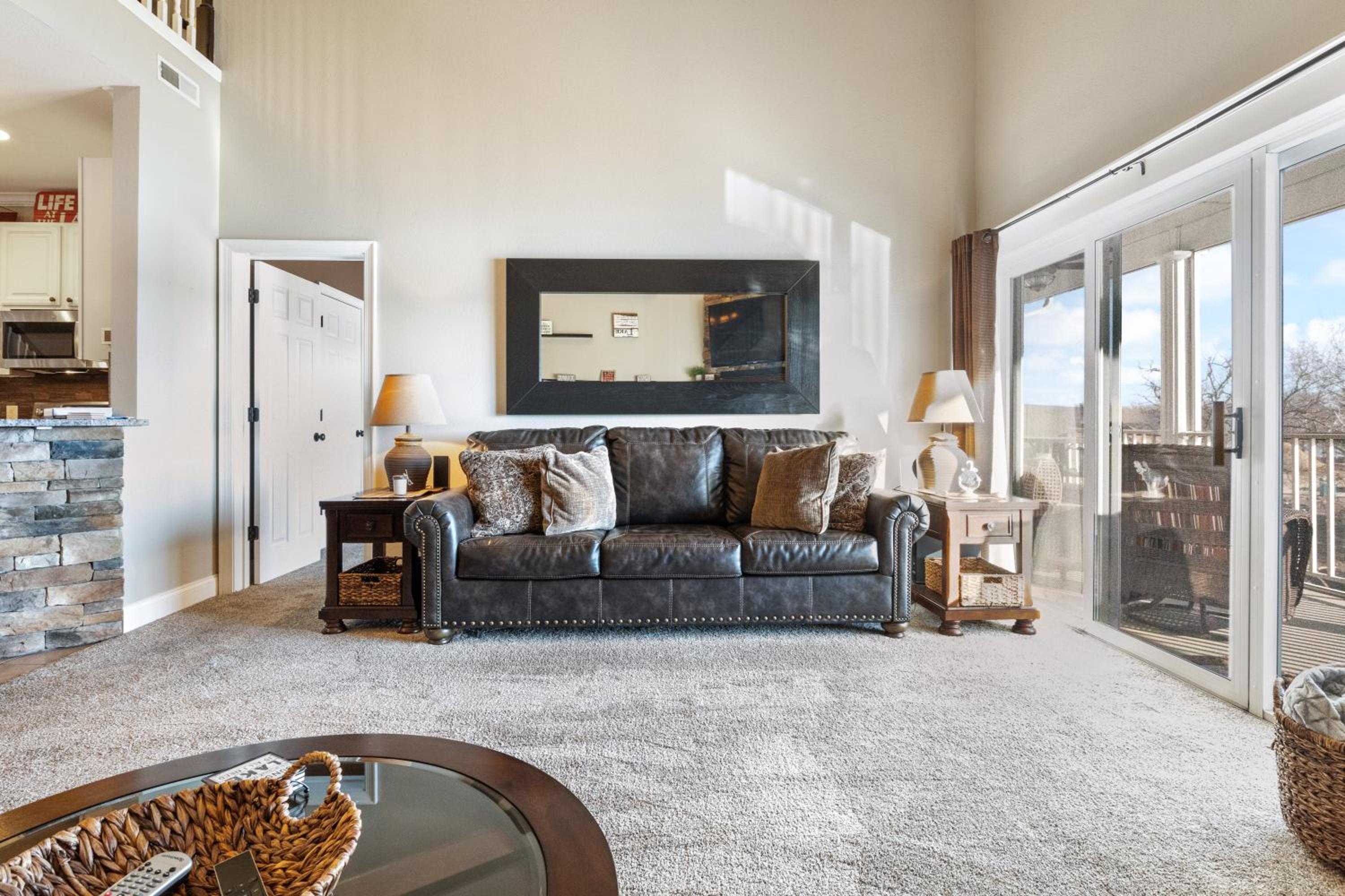 Beautiful Cove Views & Plenty Relaxing Spaces
