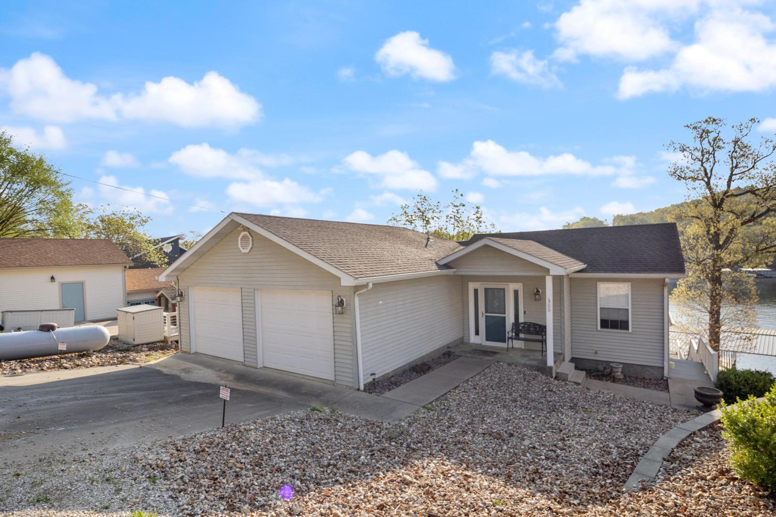 Family-Friendly, Dock Enjoyment, Kayaks, Lake View
