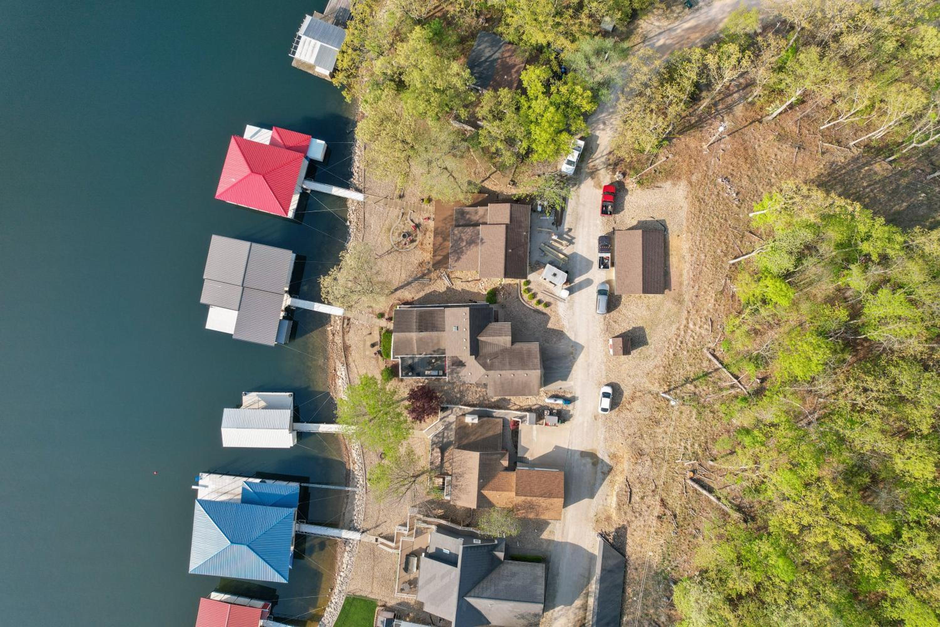 Family-Friendly, Dock Enjoyment, Kayaks, Lake View