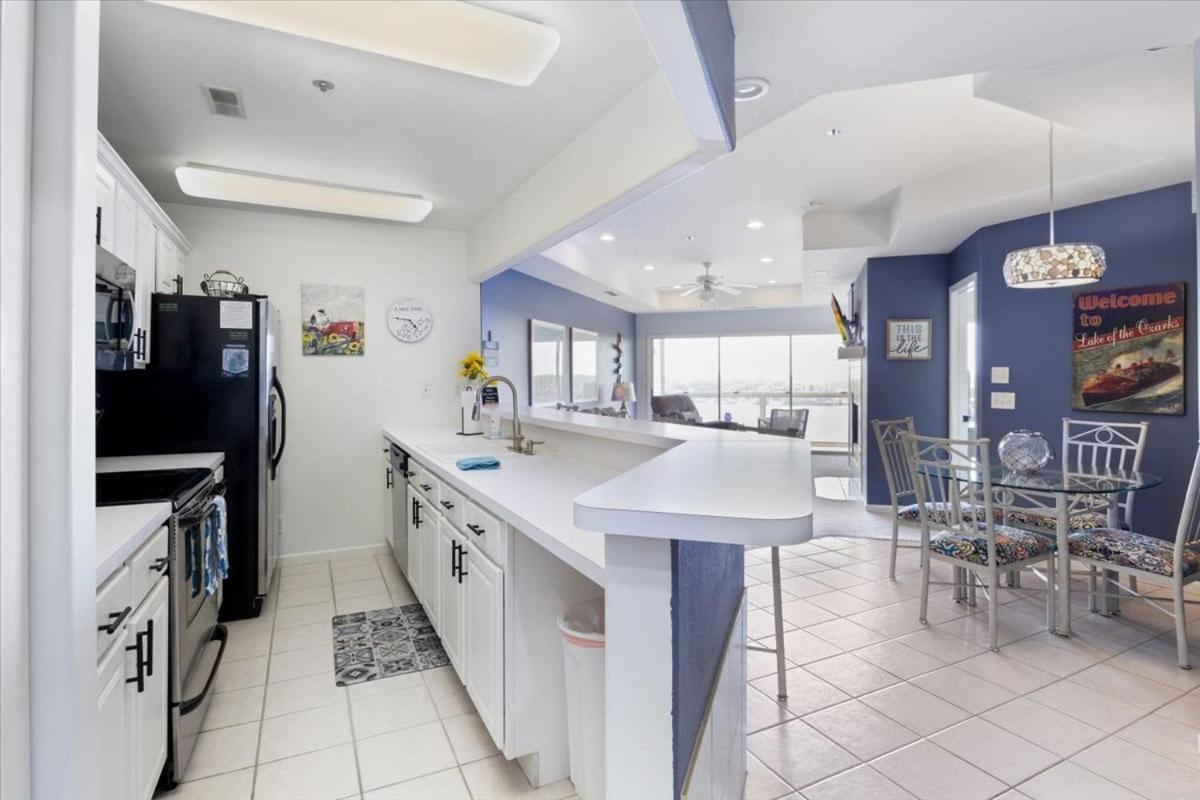 Family-Friendly Condo w/ 2 Pools & Updated Deck on the 14mm