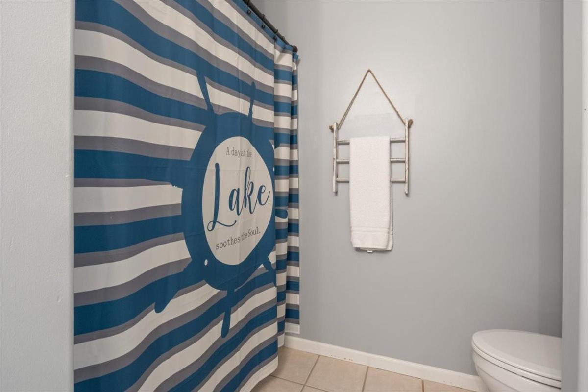 Family-Friendly Condo w/ 2 Pools & Updated Deck on the 14mm