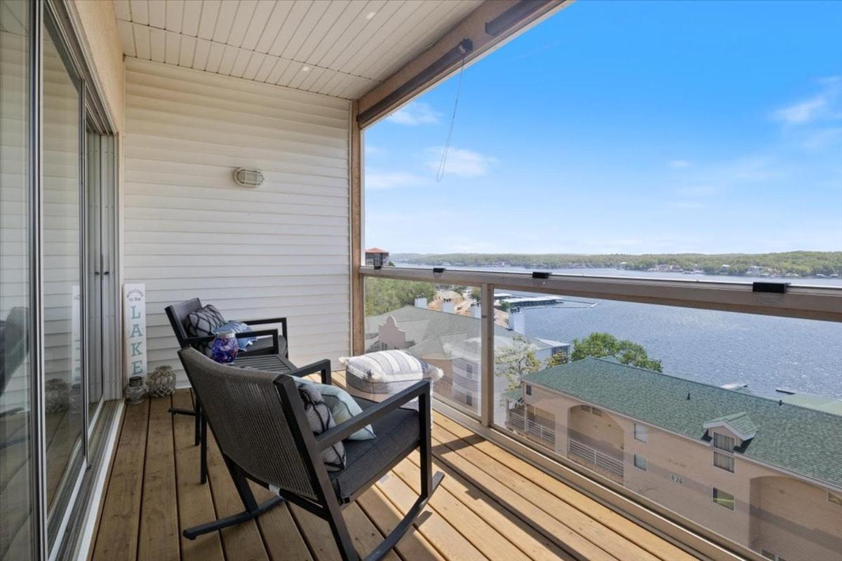 Family-Friendly Condo w/ 2 Pools & Updated Deck on the 14mm