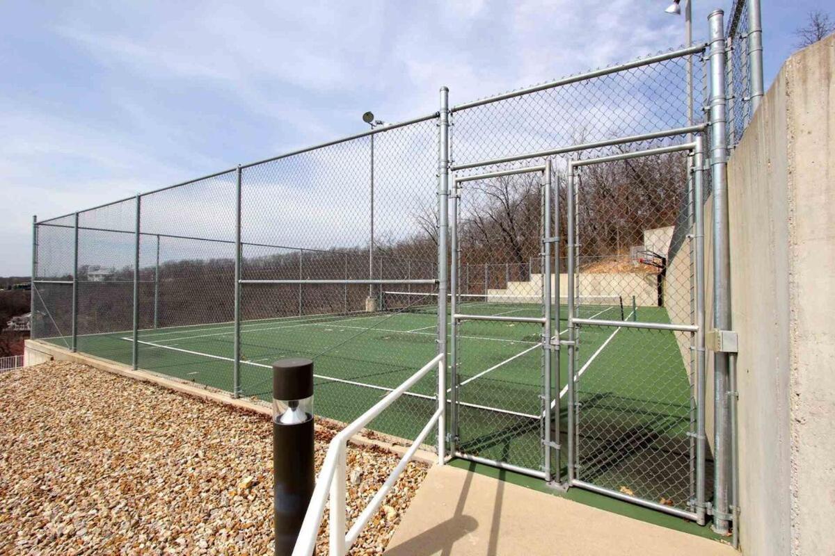 Family-Friendly Condo w/ 2 Pools & Updated Deck on the 14mm