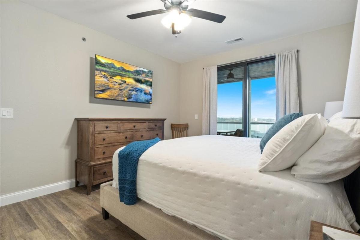 Family-Fun Lakeside Luxury at Topsider in Osage w/ 2 Pools, Prime Views Pack N' Play & Games