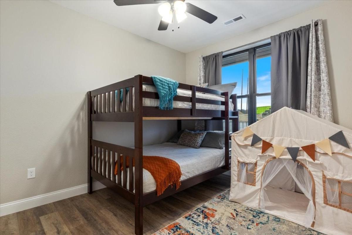 Family-Fun Lakeside Luxury at Topsider in Osage w/ 2 Pools, Prime Views Pack N' Play & Games