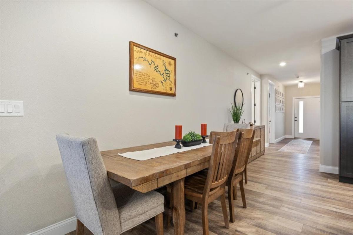 Family-Fun Lakeside Luxury at Topsider in Osage w/ 2 Pools, Prime Views Pack N' Play & Games