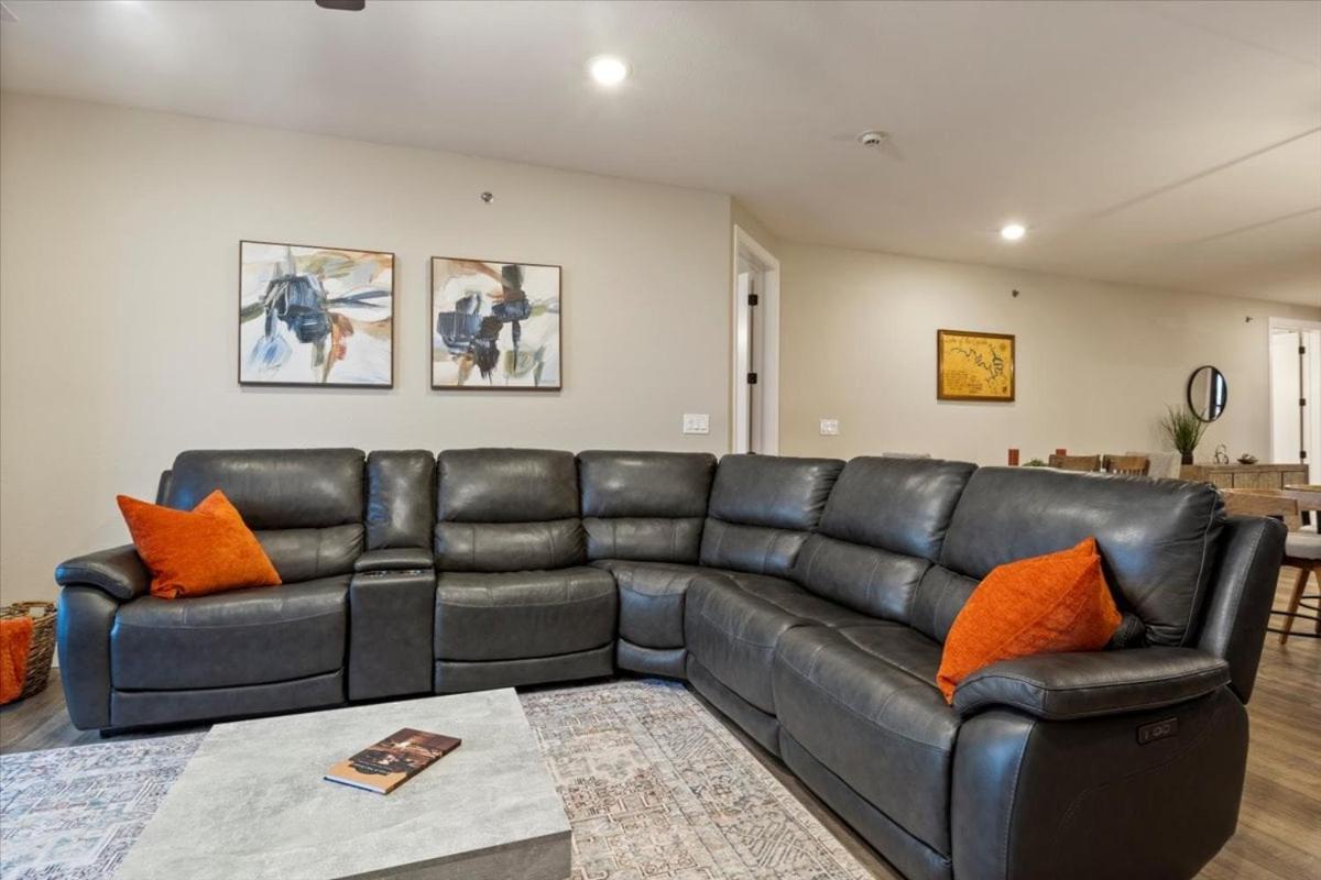 Family-Fun Lakeside Luxury at Topsider in Osage w/ 2 Pools, Prime Views Pack N' Play & Games