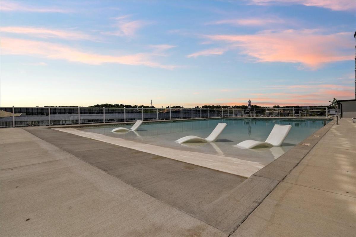 Family-Fun Lakeside Luxury at Topsider in Osage w/ 2 Pools, Prime Views Pack N' Play & Games