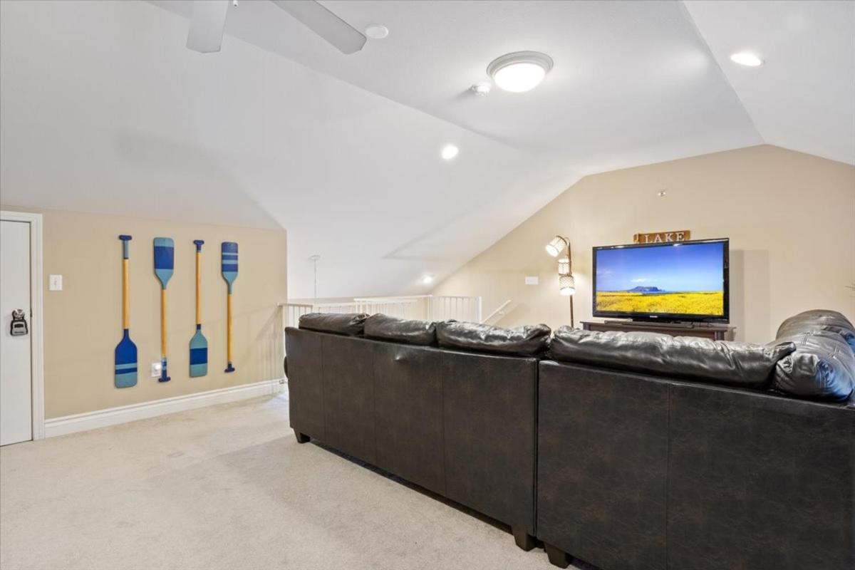 Family-Friendly, Fishing, & Fun w/ 2 Pools, Views, Boat Slip & Launch