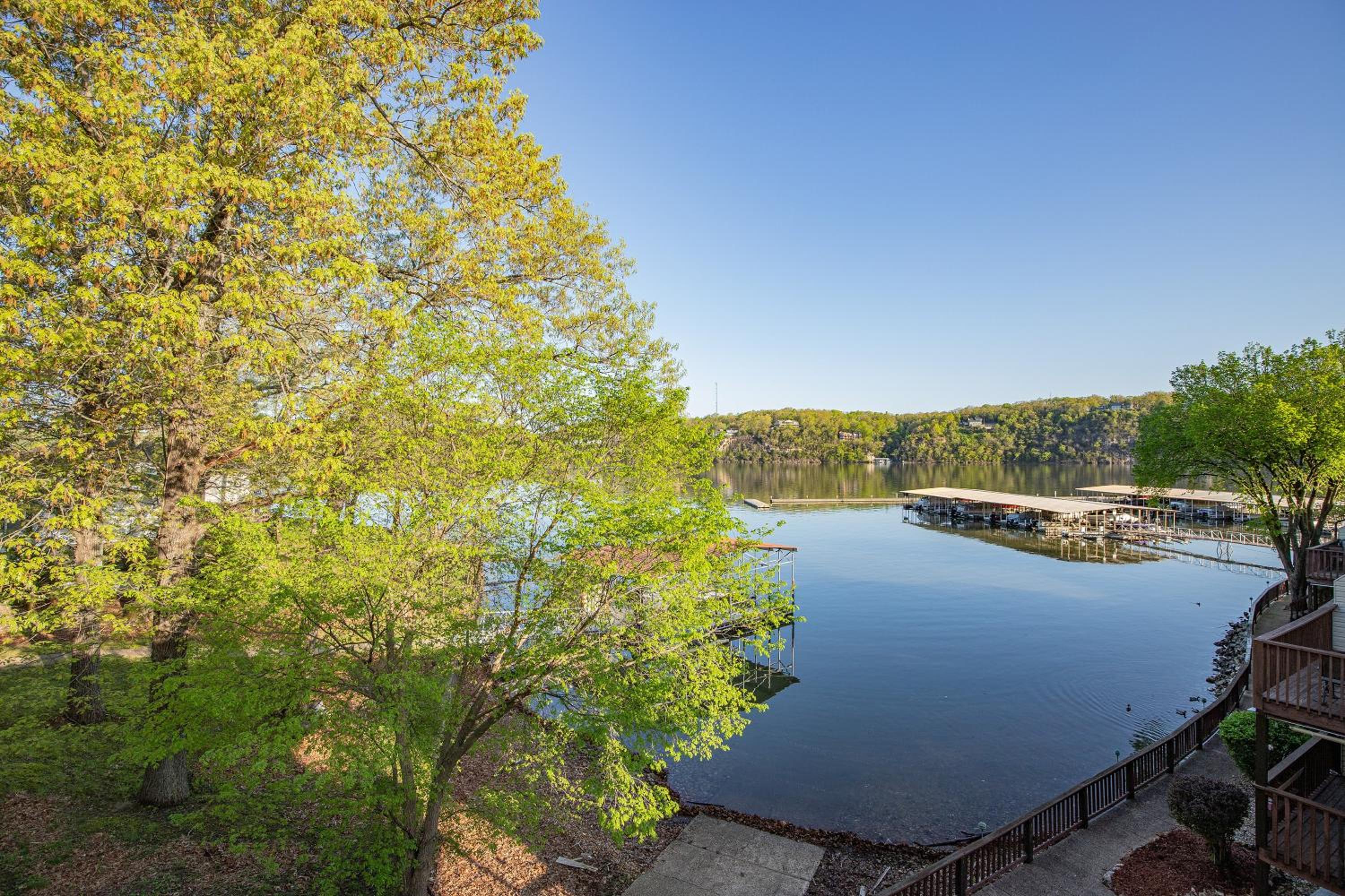 Boat Slip & Ramp- Trailer Parking- Lakefront Pool