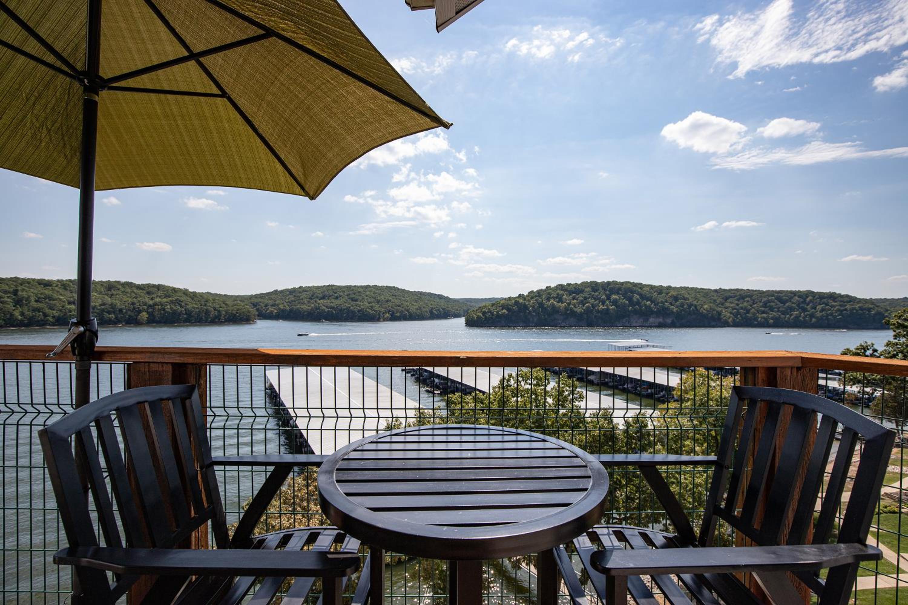 Amazing Lake Views with Pool, Loft, & Balcony