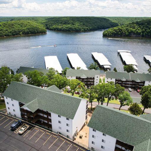 Amazing Lake Views with Pool, Loft, & Balcony