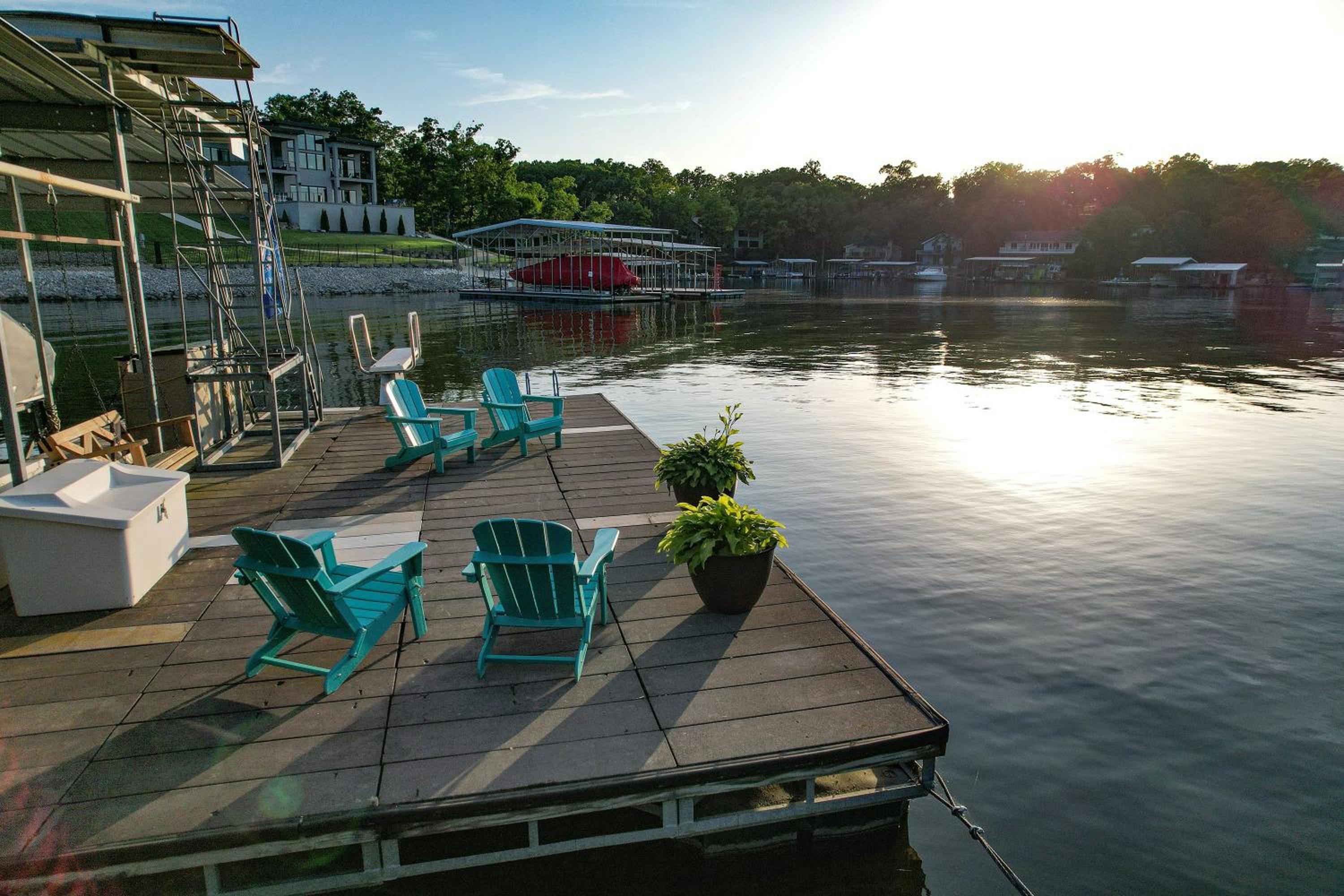 Epic Lake Vacation Home - 2 Story Slide!