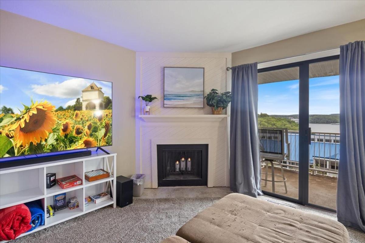 Cozy Pet-Friendly Condo w/ Pool