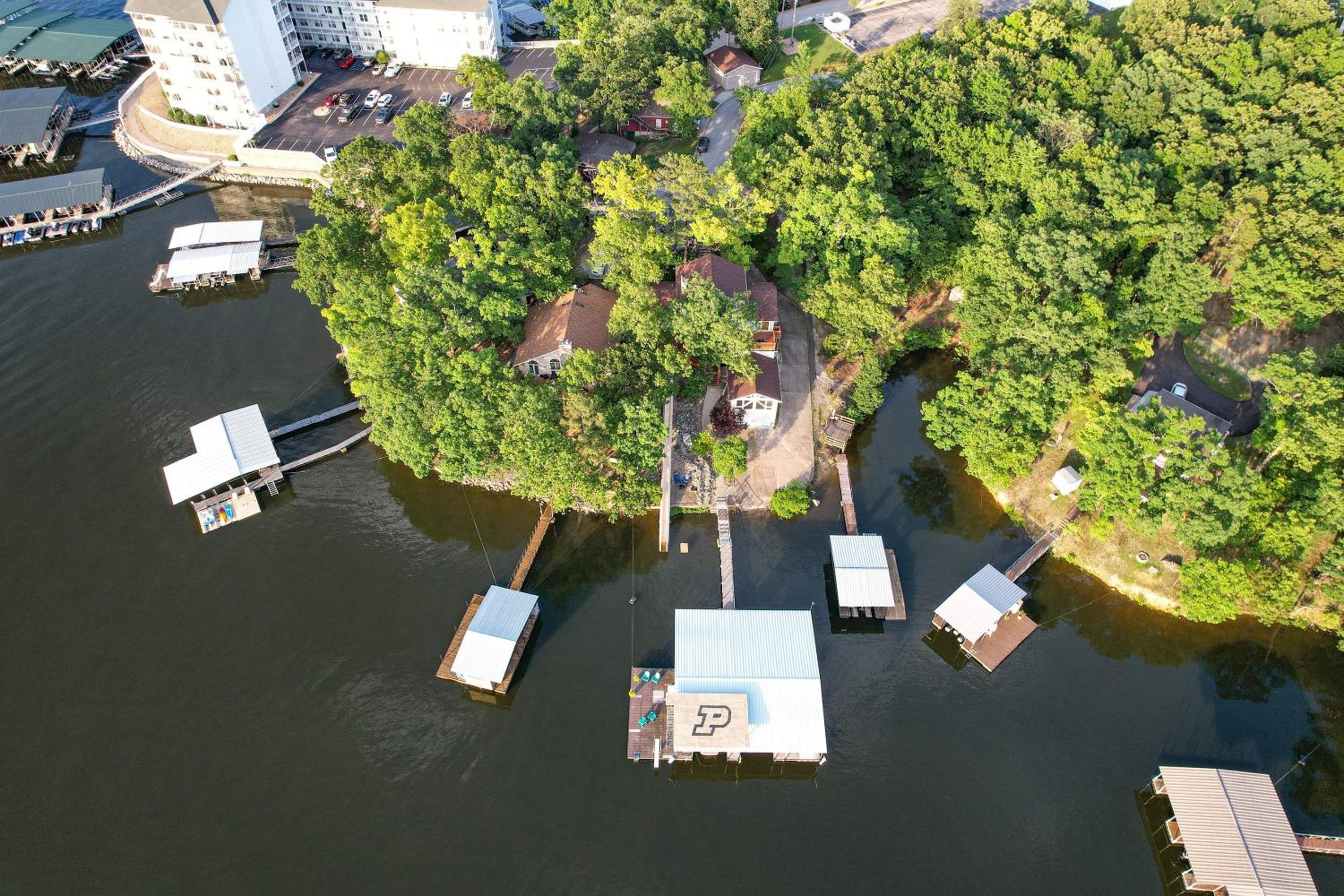 Epic Lake Vacation Home - 2 Story Slide!