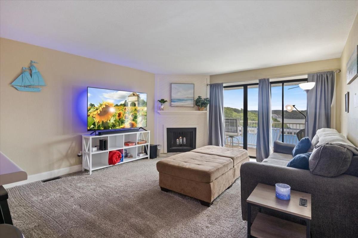 Cozy Pet-Friendly Condo w/ Pool
