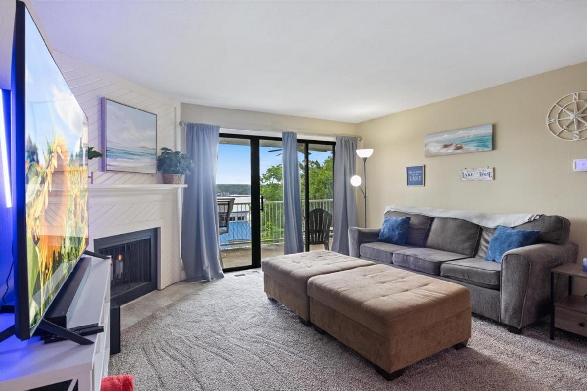 Cozy Pet-Friendly Condo w/ Pool